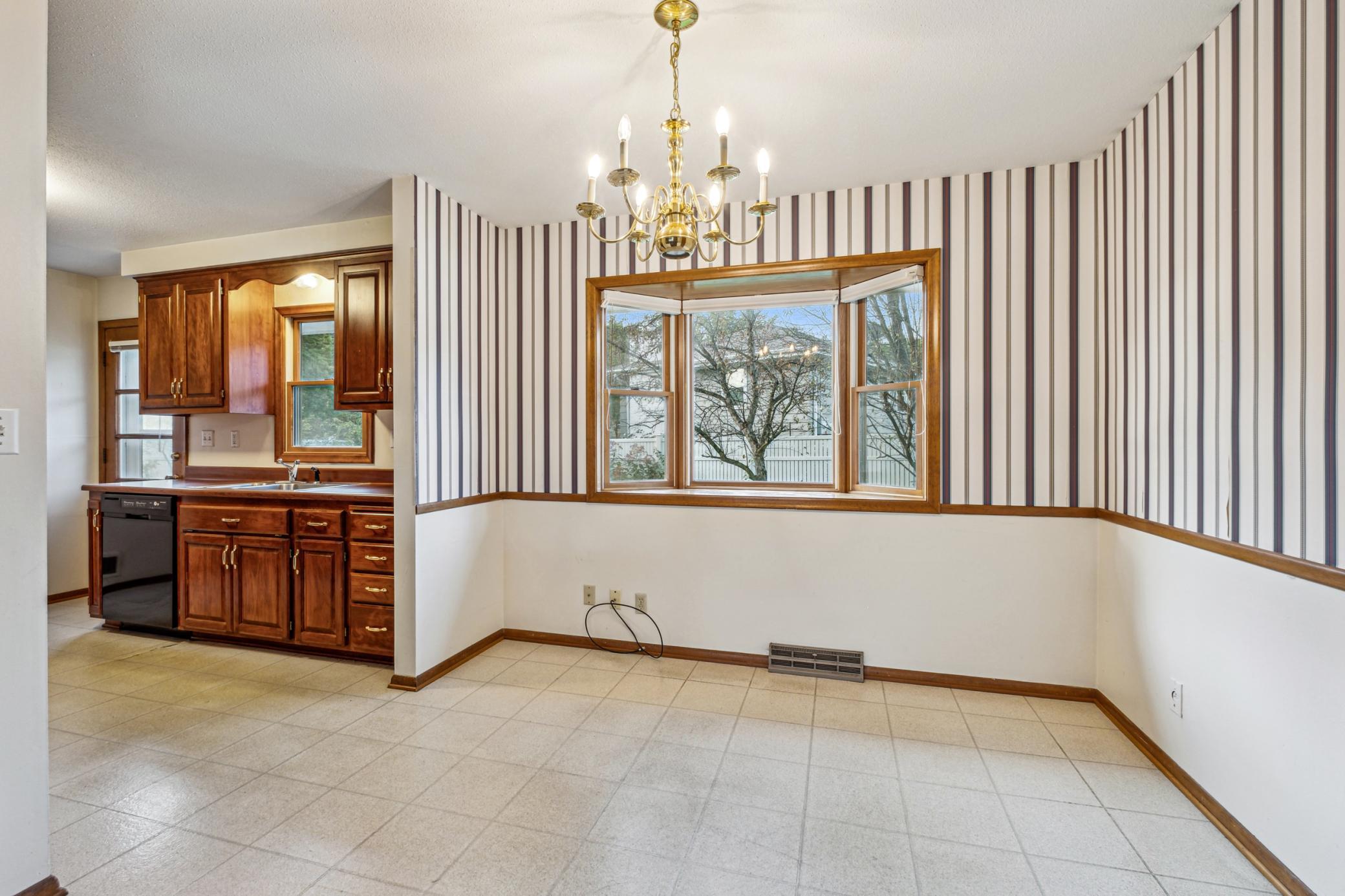 5217 W 91st Street