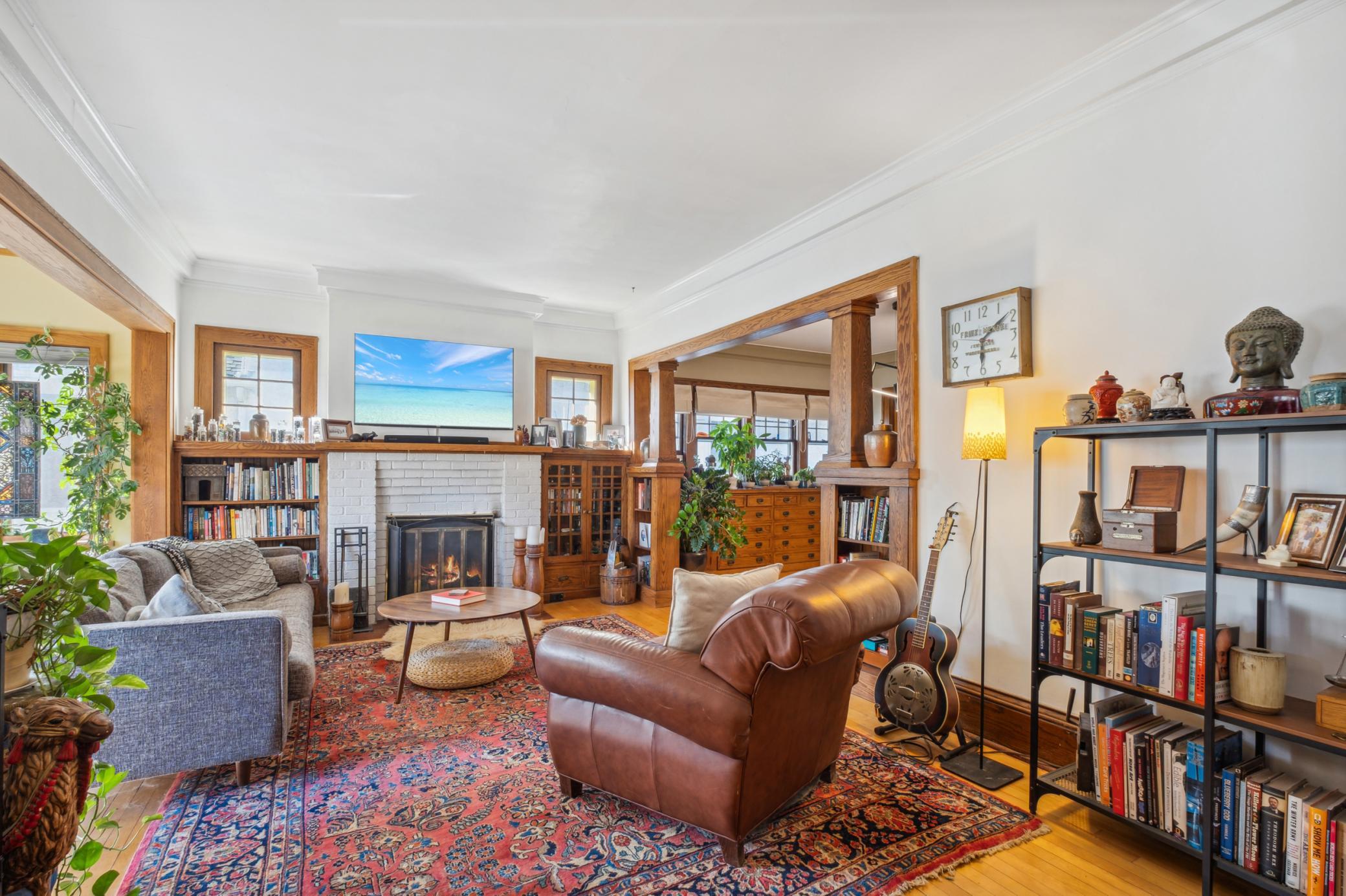 4338 Garfield Avenue