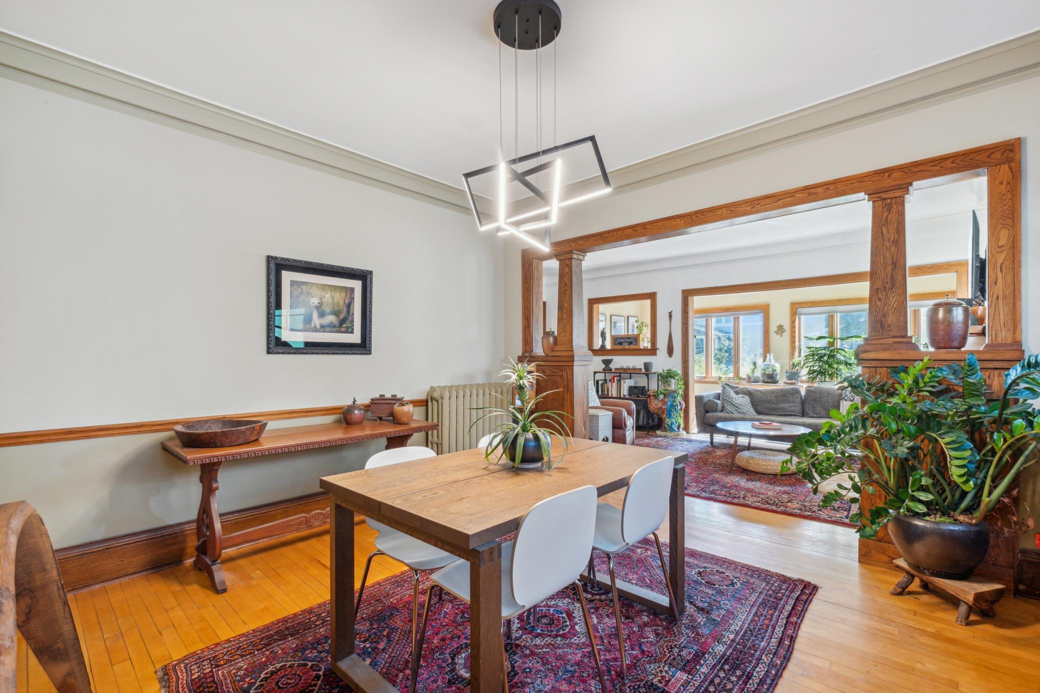 4338 Garfield Avenue