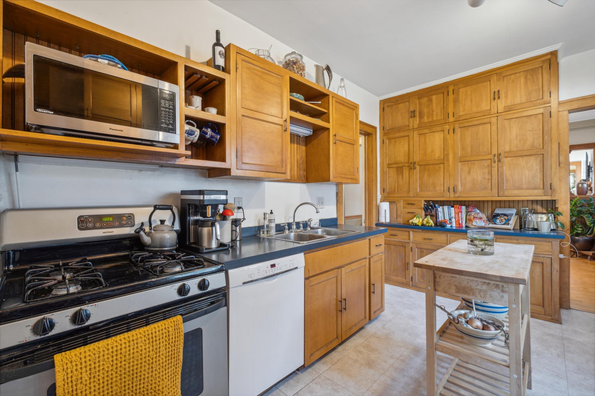 4338 Garfield Avenue