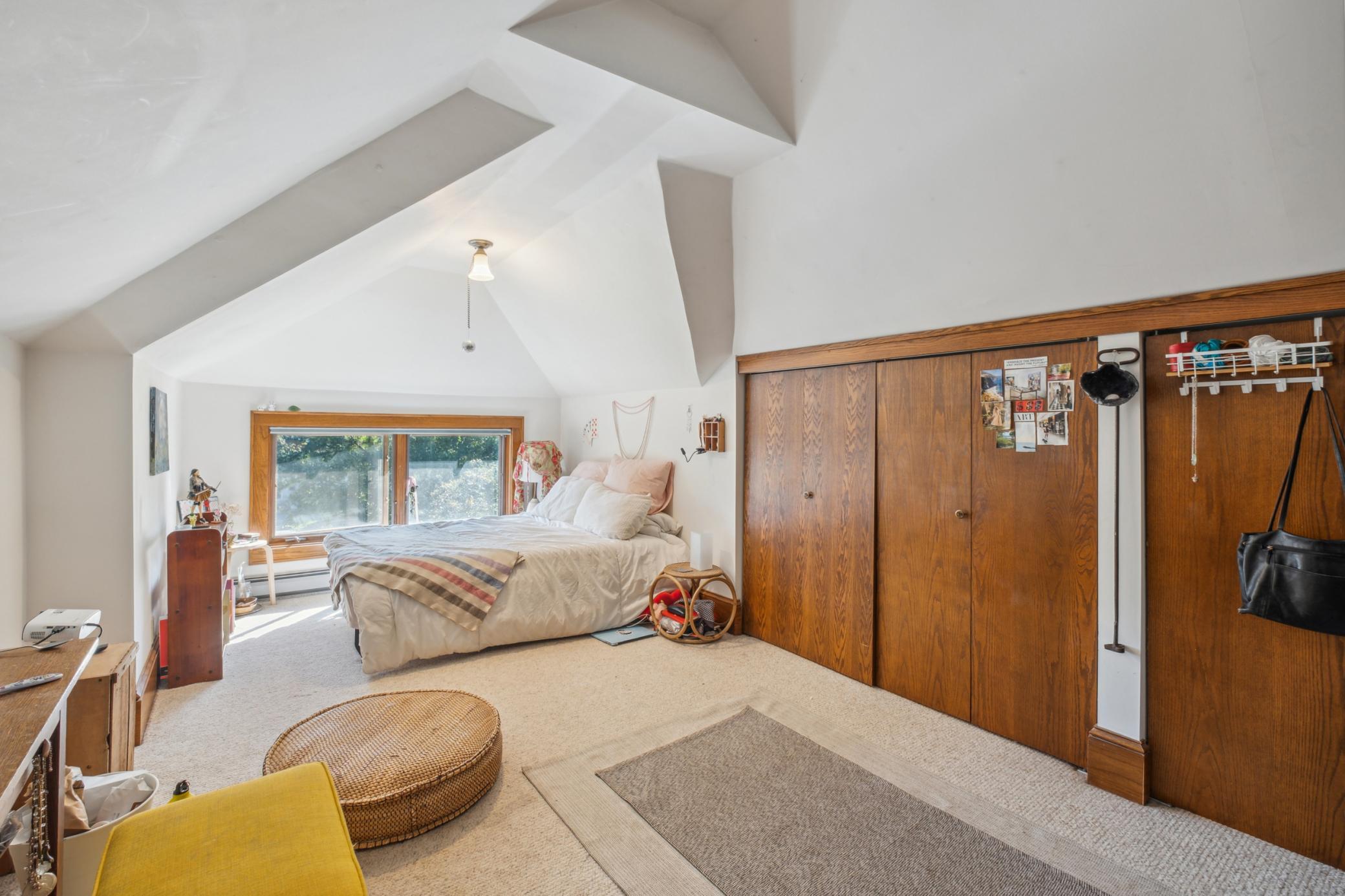 4338 Garfield Avenue