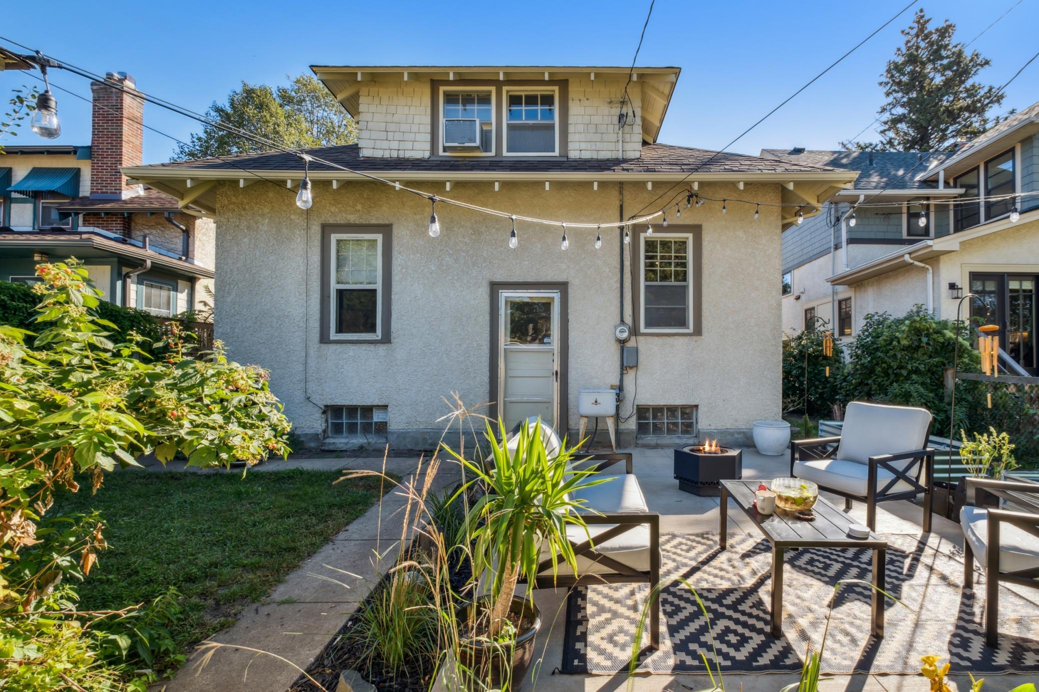 4338 Garfield Avenue