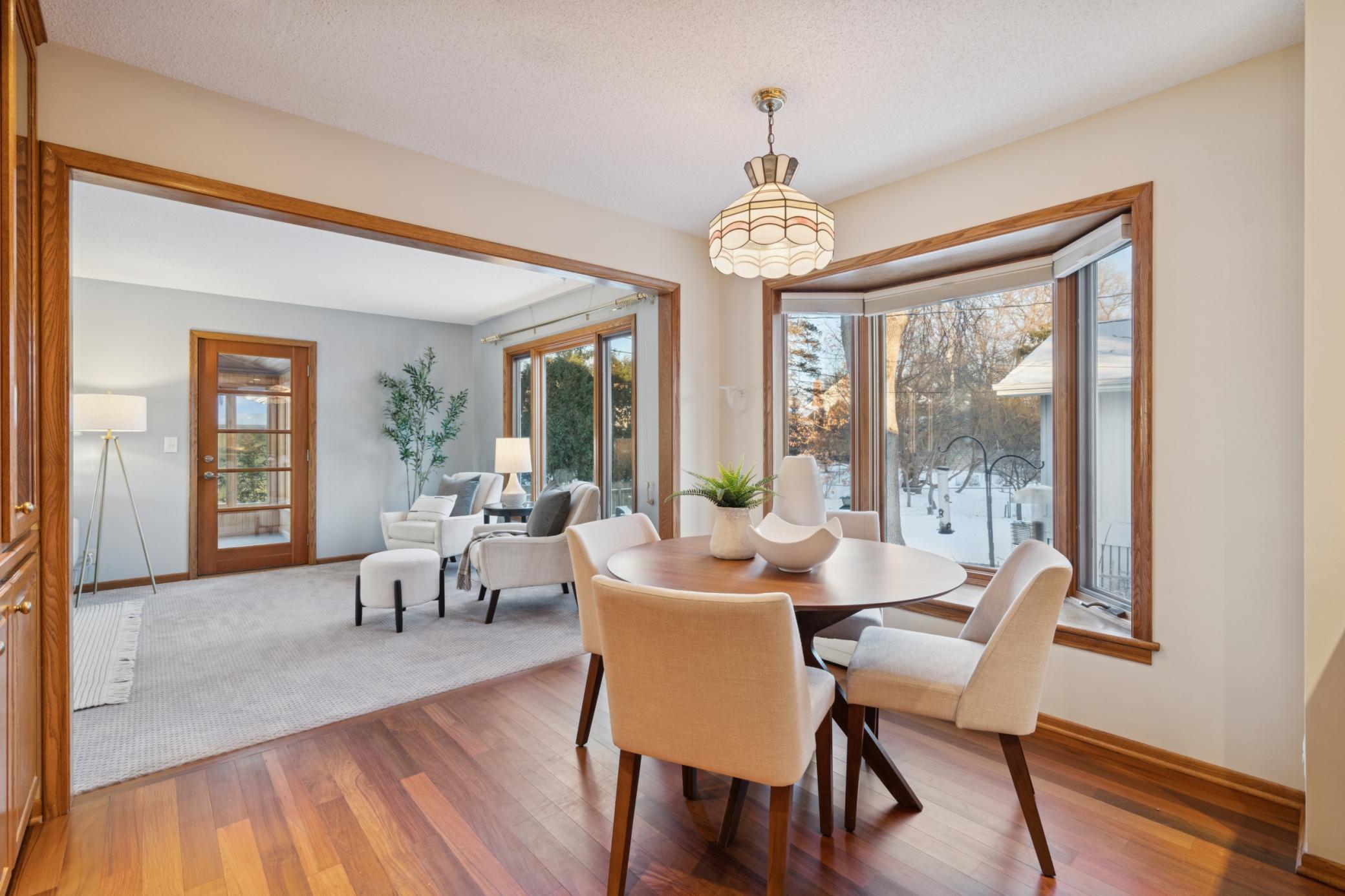 4046 Xerxes Avenue S