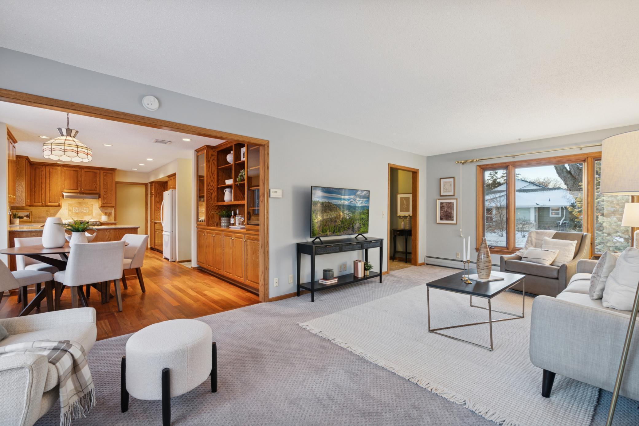 4046 Xerxes Avenue S