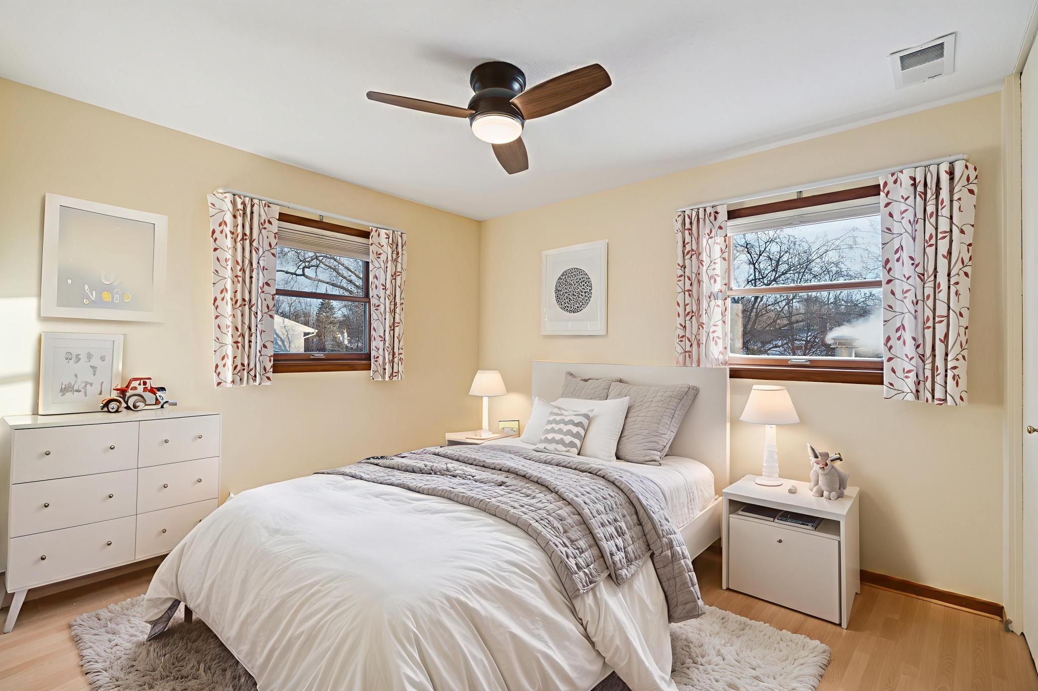 4046 Xerxes Avenue S