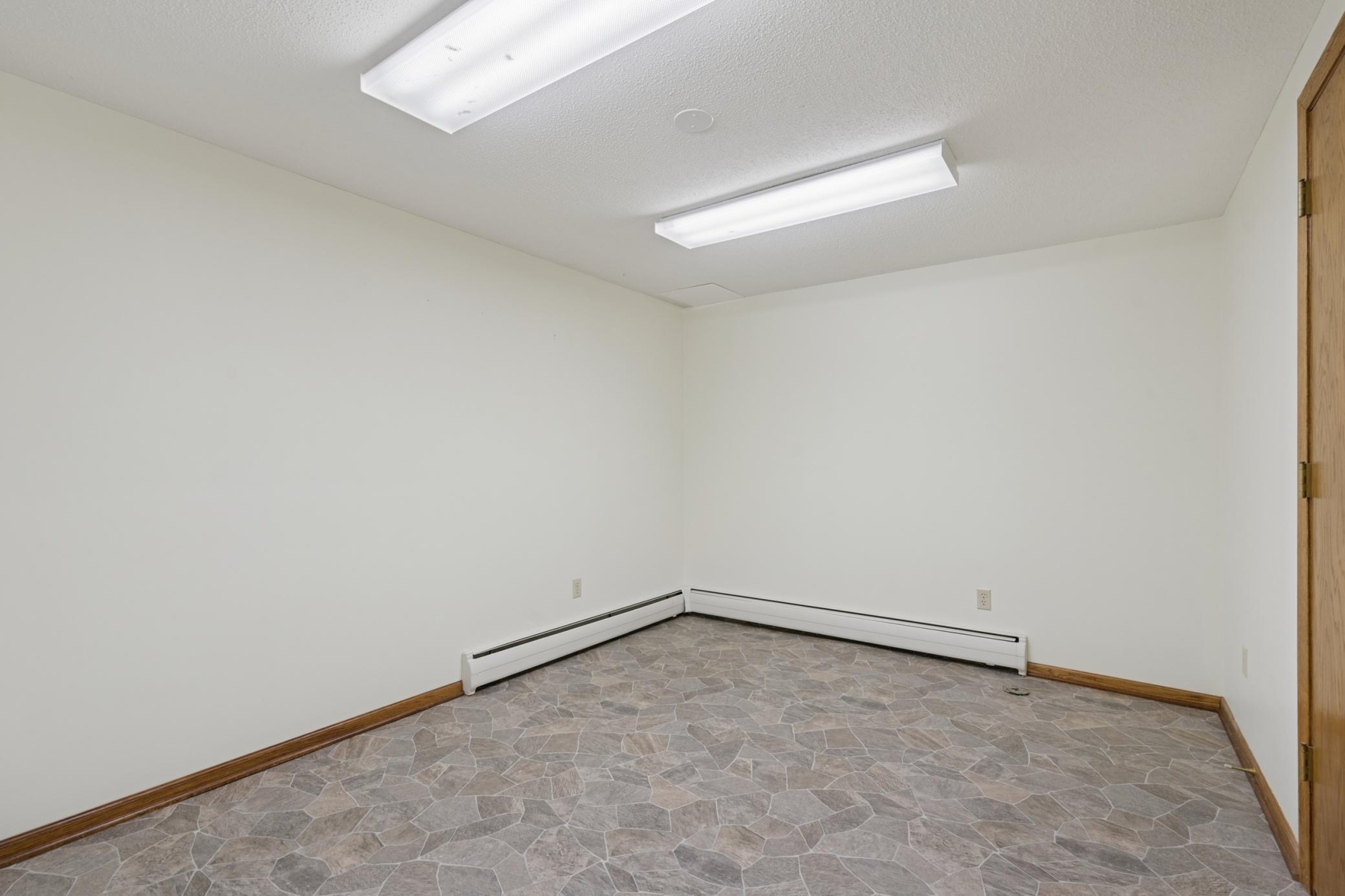 4046 Xerxes Avenue S