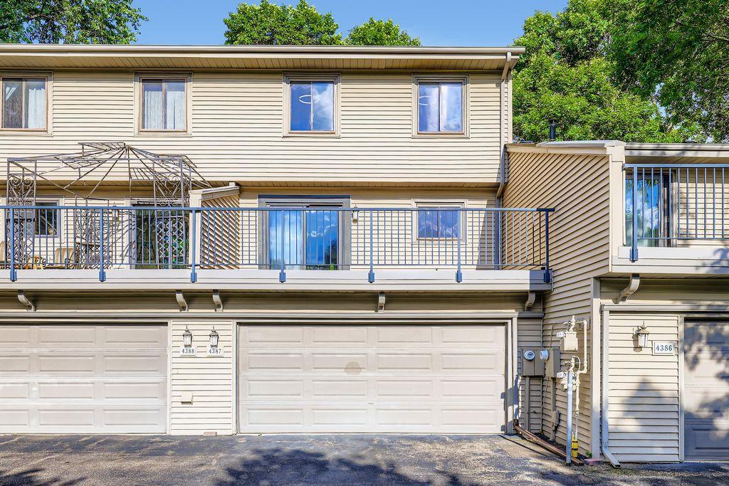4387 Arden View Court