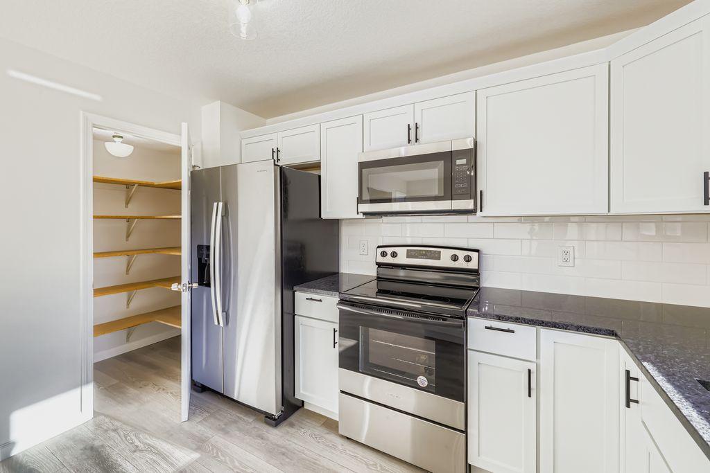 4387 Arden View Court