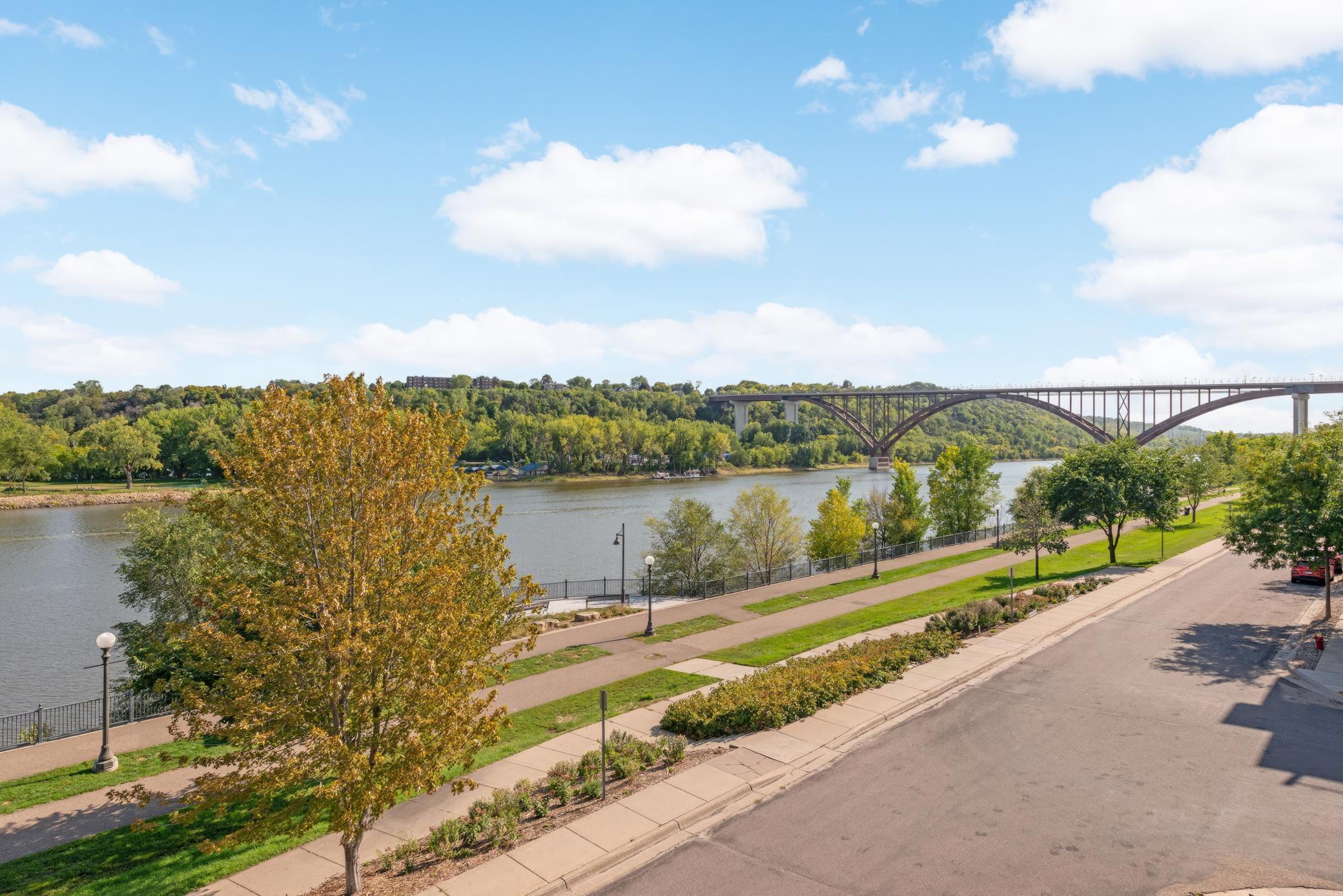 240 Spring Street Unit: 510