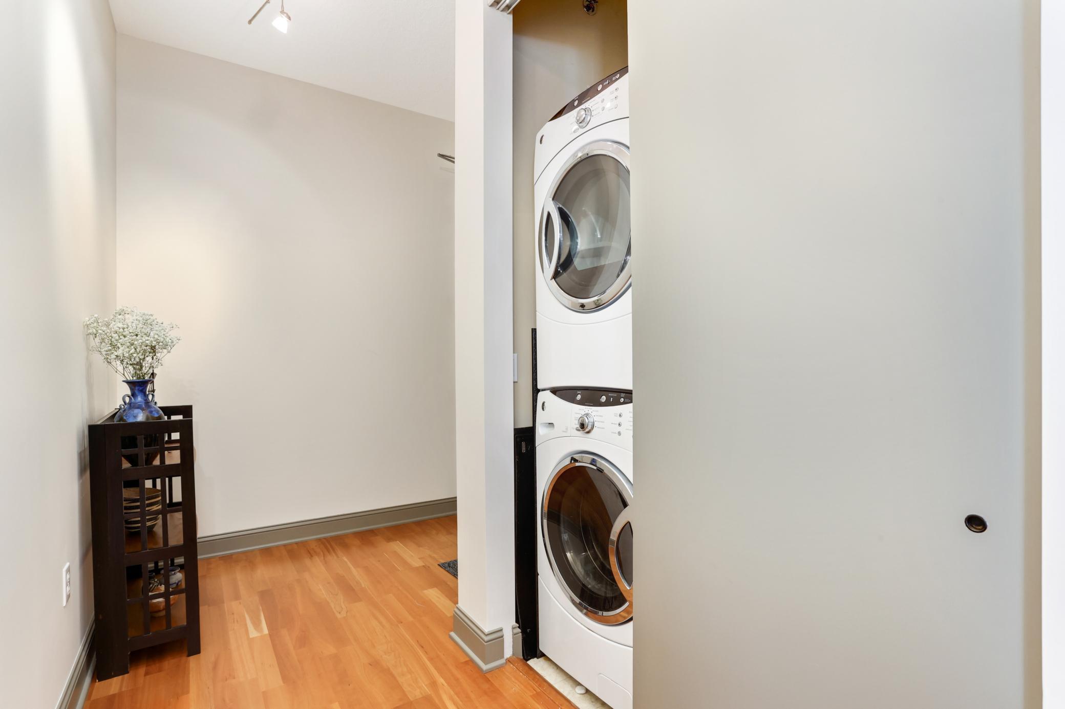 240 Spring Street Unit: 510