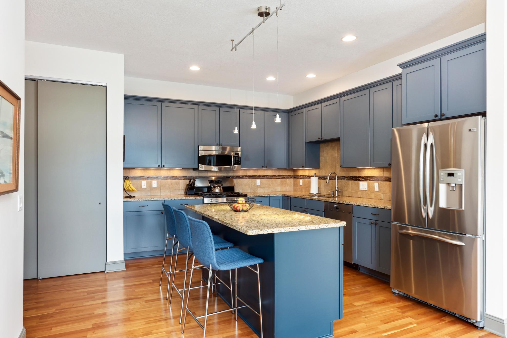 240 Spring Street Unit: 510