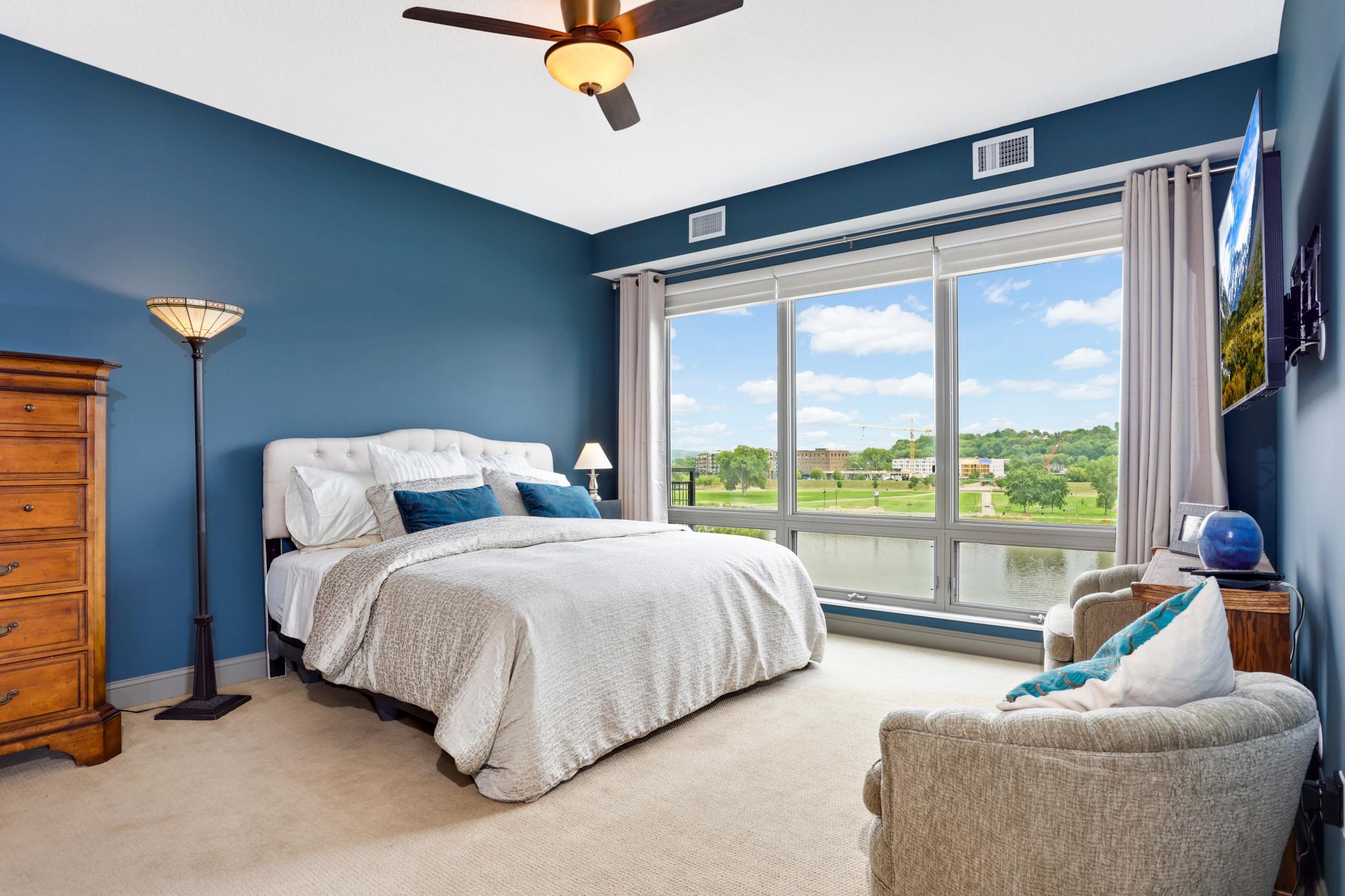 240 Spring Street Unit: 510