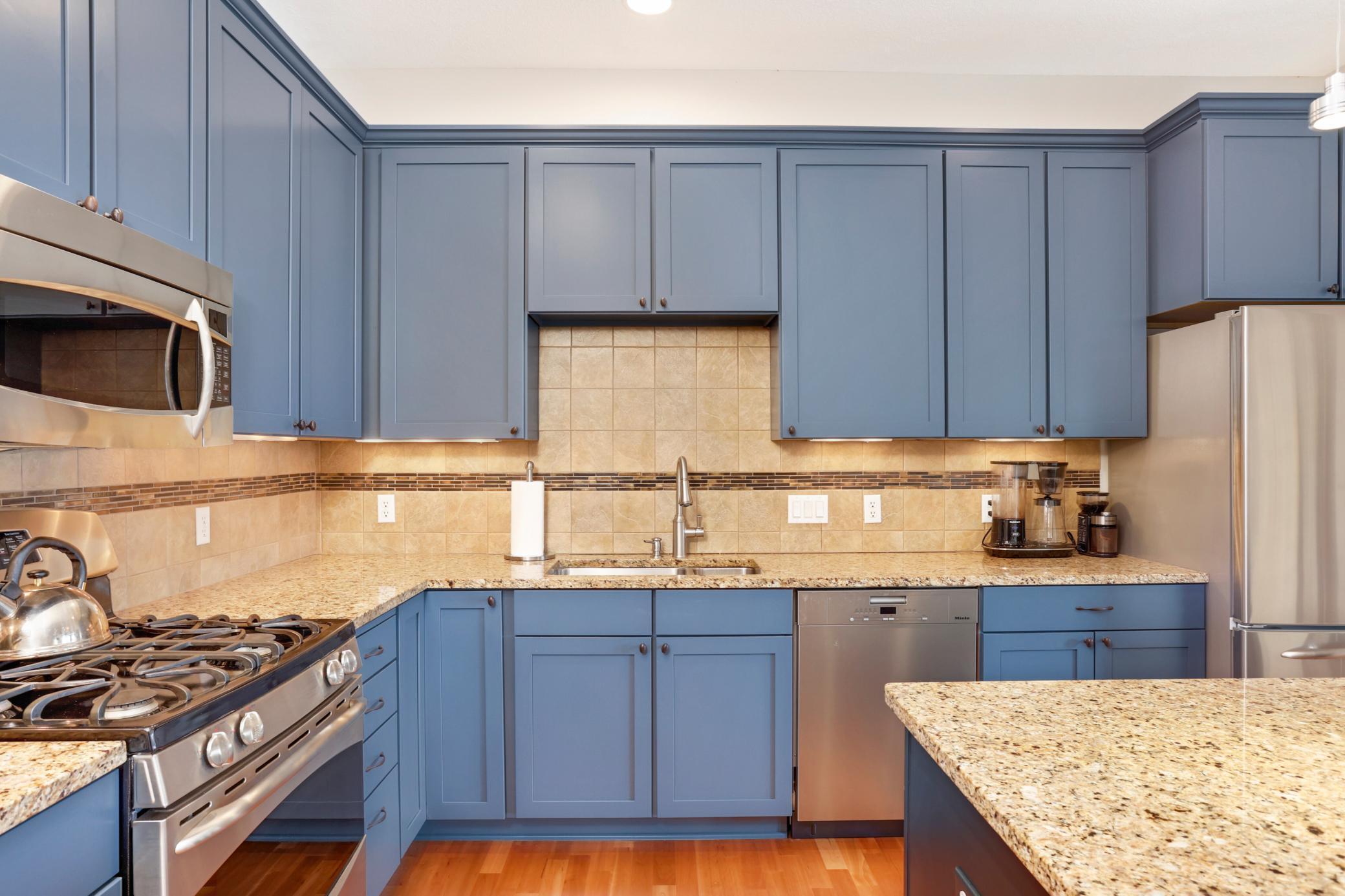 240 Spring Street Unit: 510