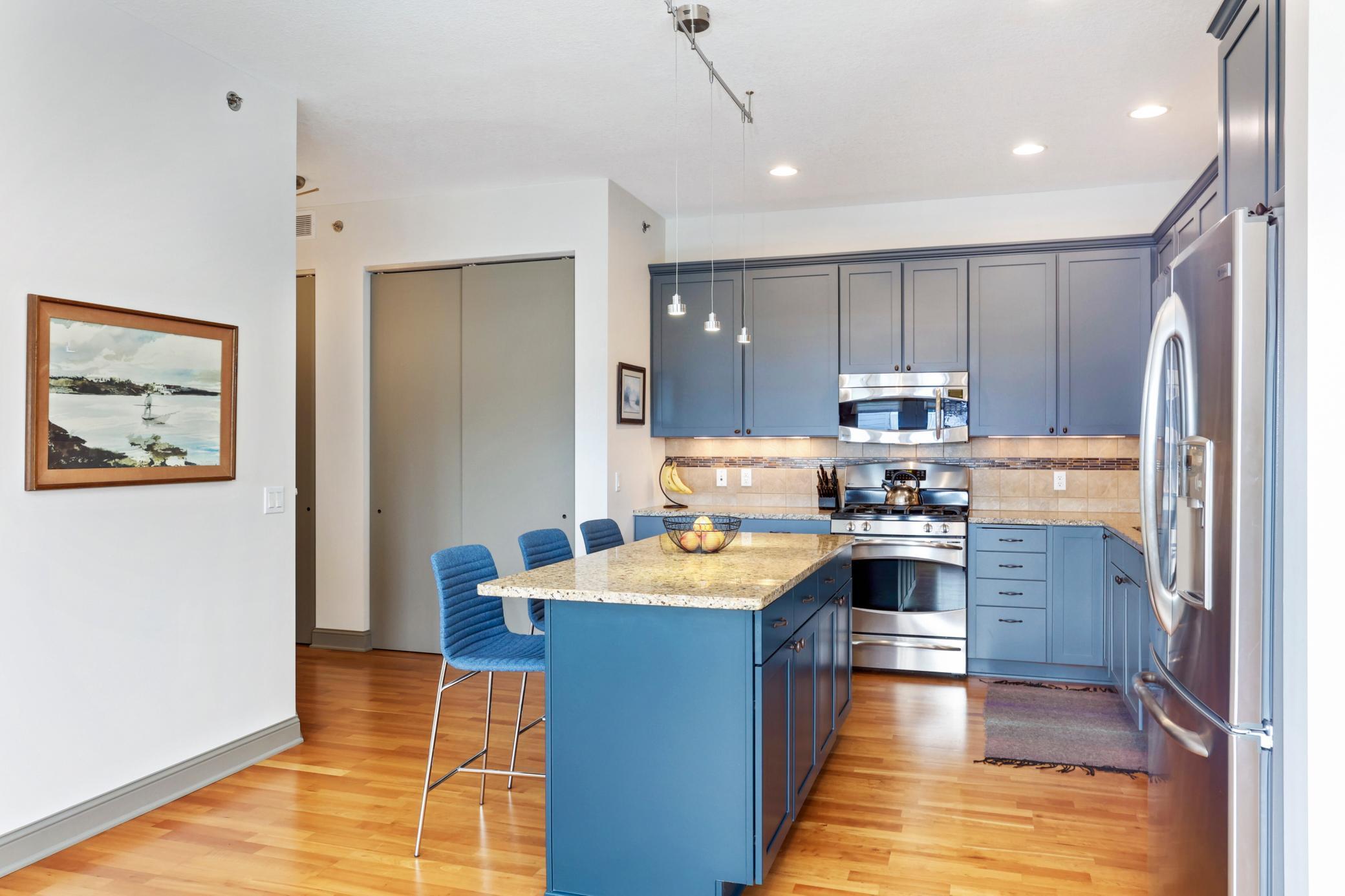 240 Spring Street Unit: 510