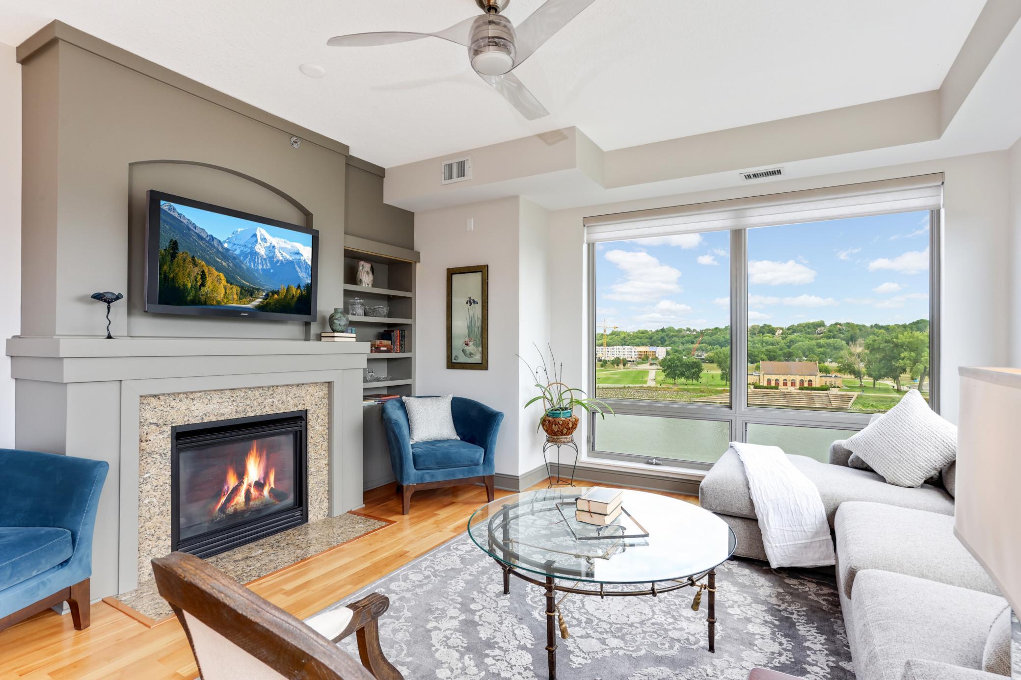 240 Spring Street Unit: 510