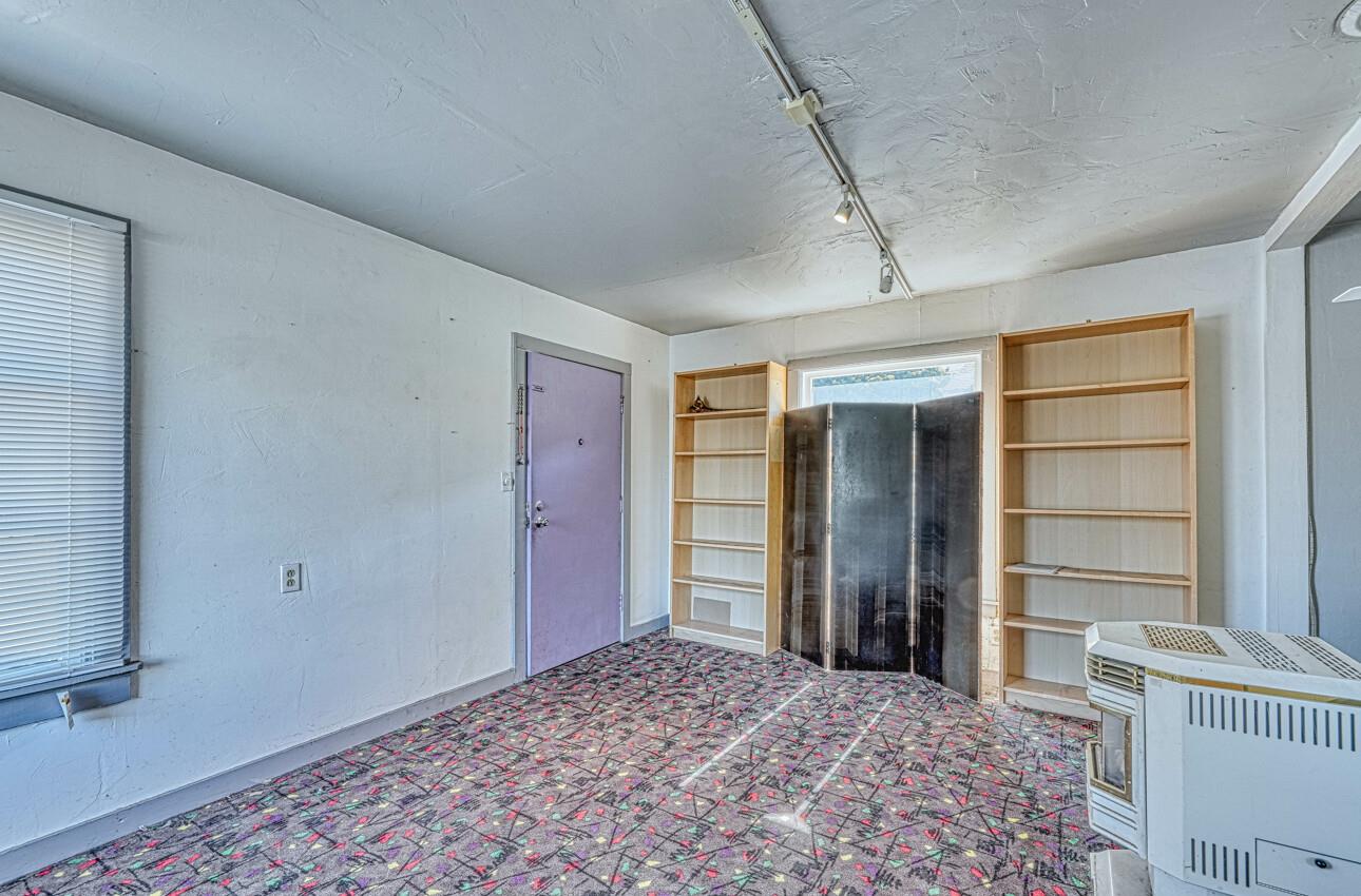 1717 Contra Costa ST