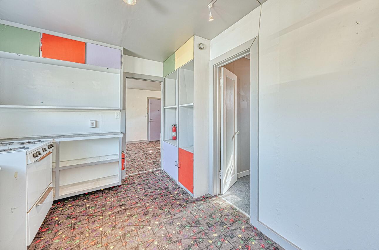 1717 Contra Costa ST