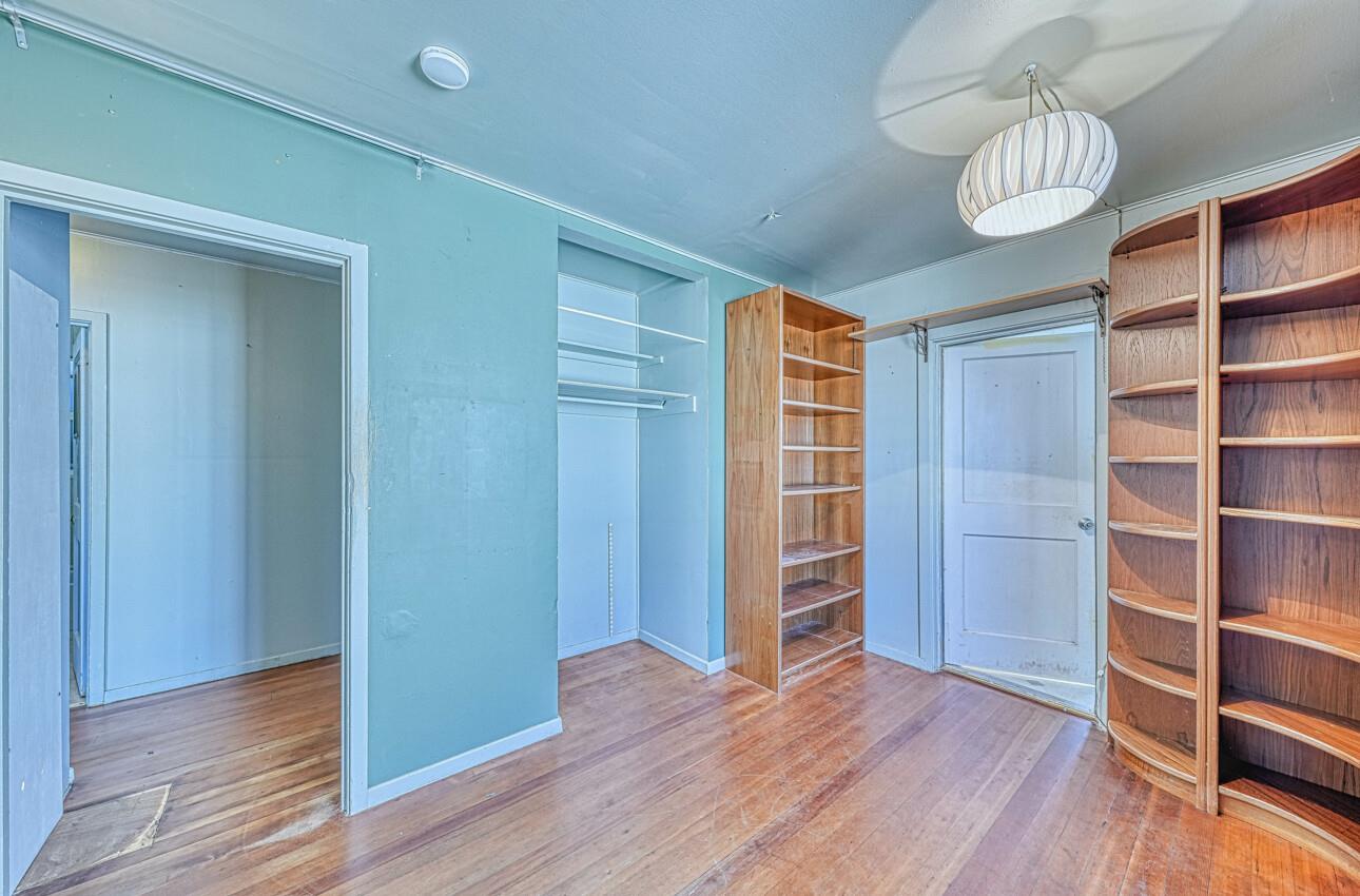 1715 Contra Costa ST