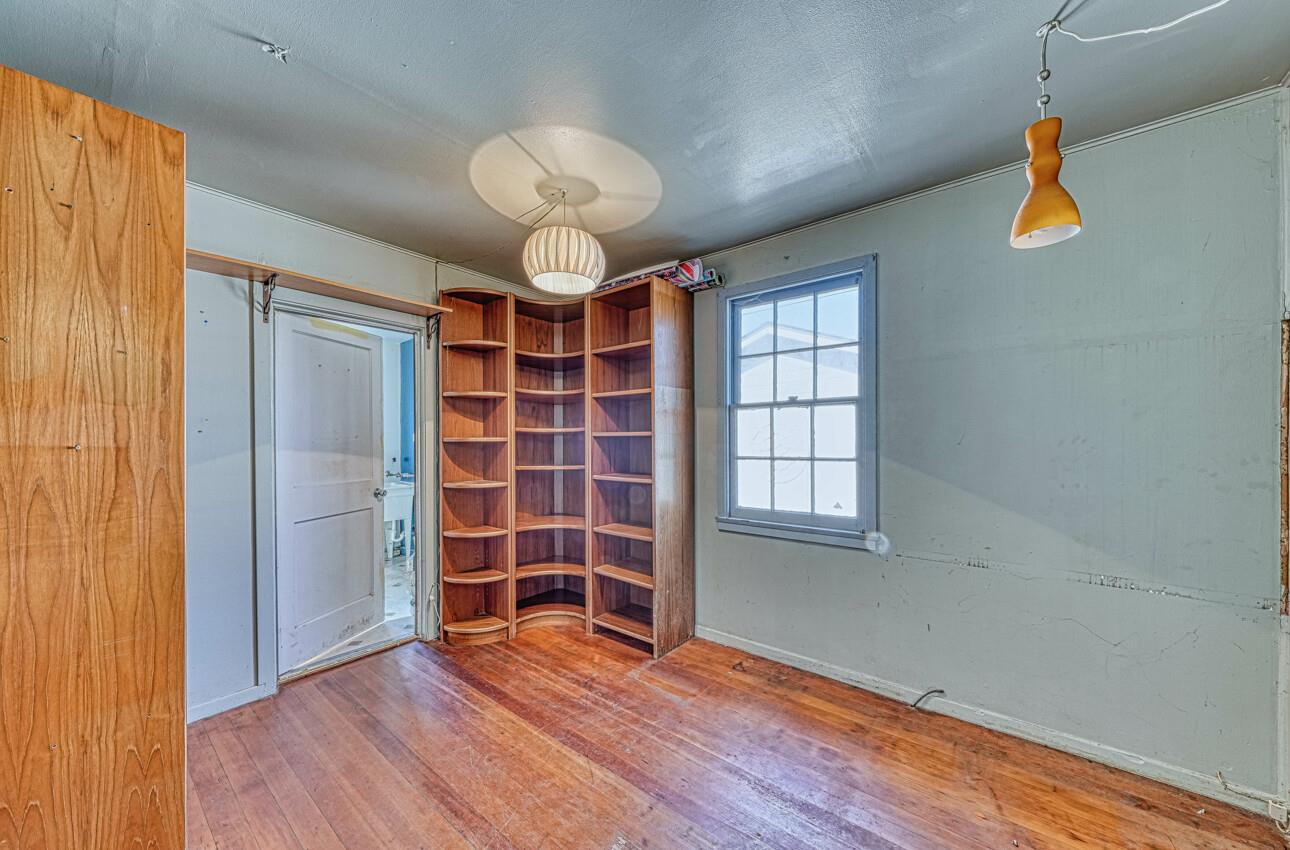 1715 Contra Costa ST