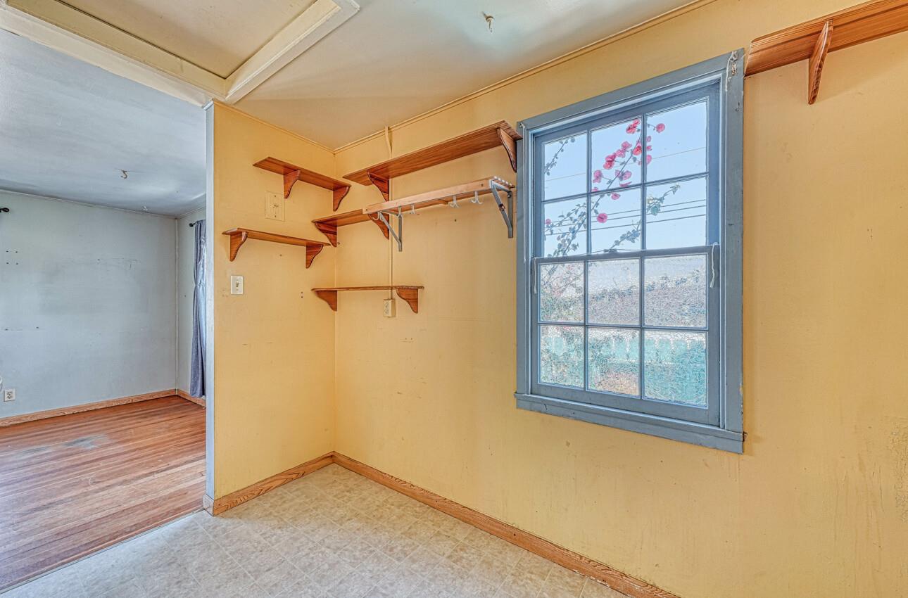 1715 Contra Costa ST