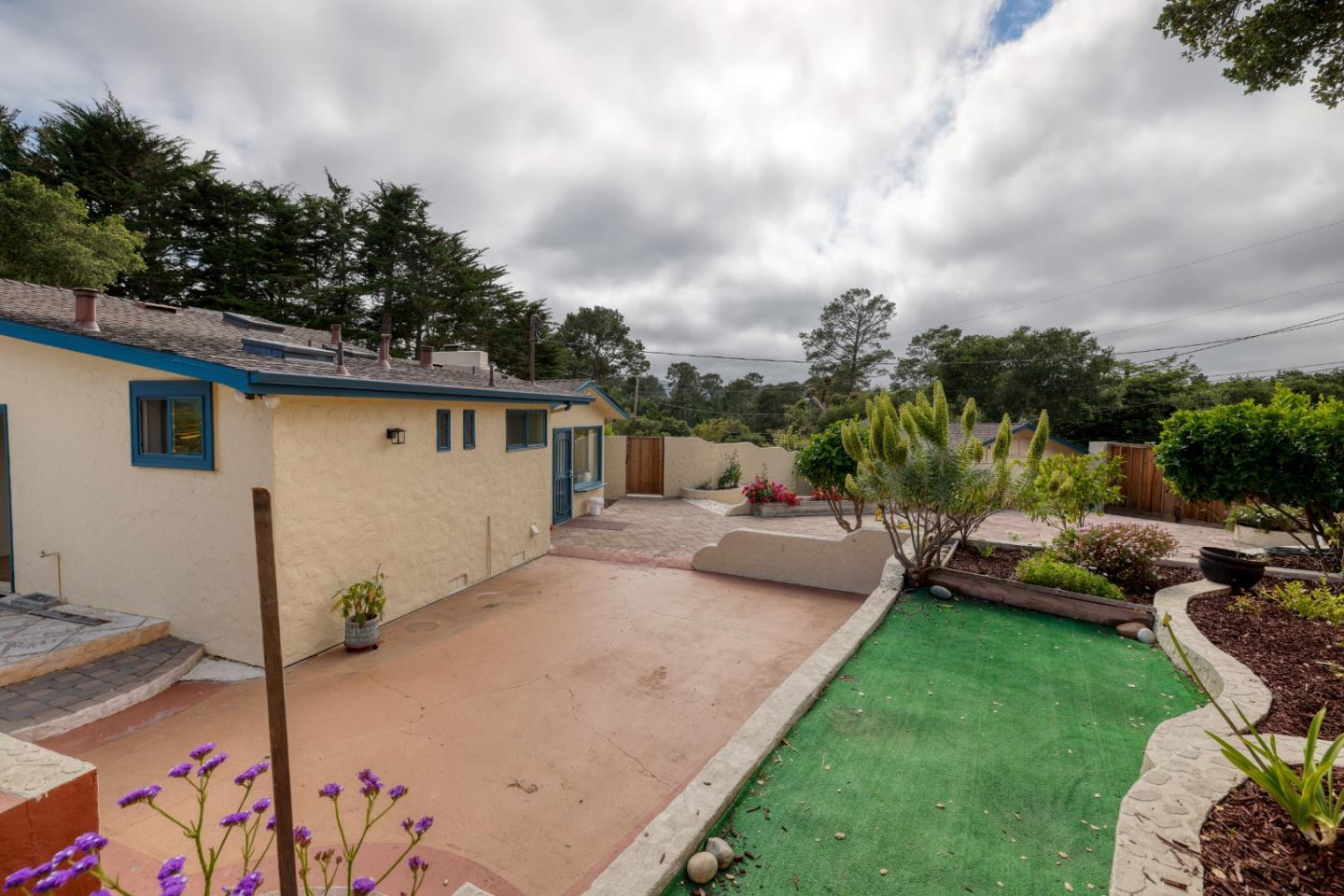 1275 Josselyn Canyon RD