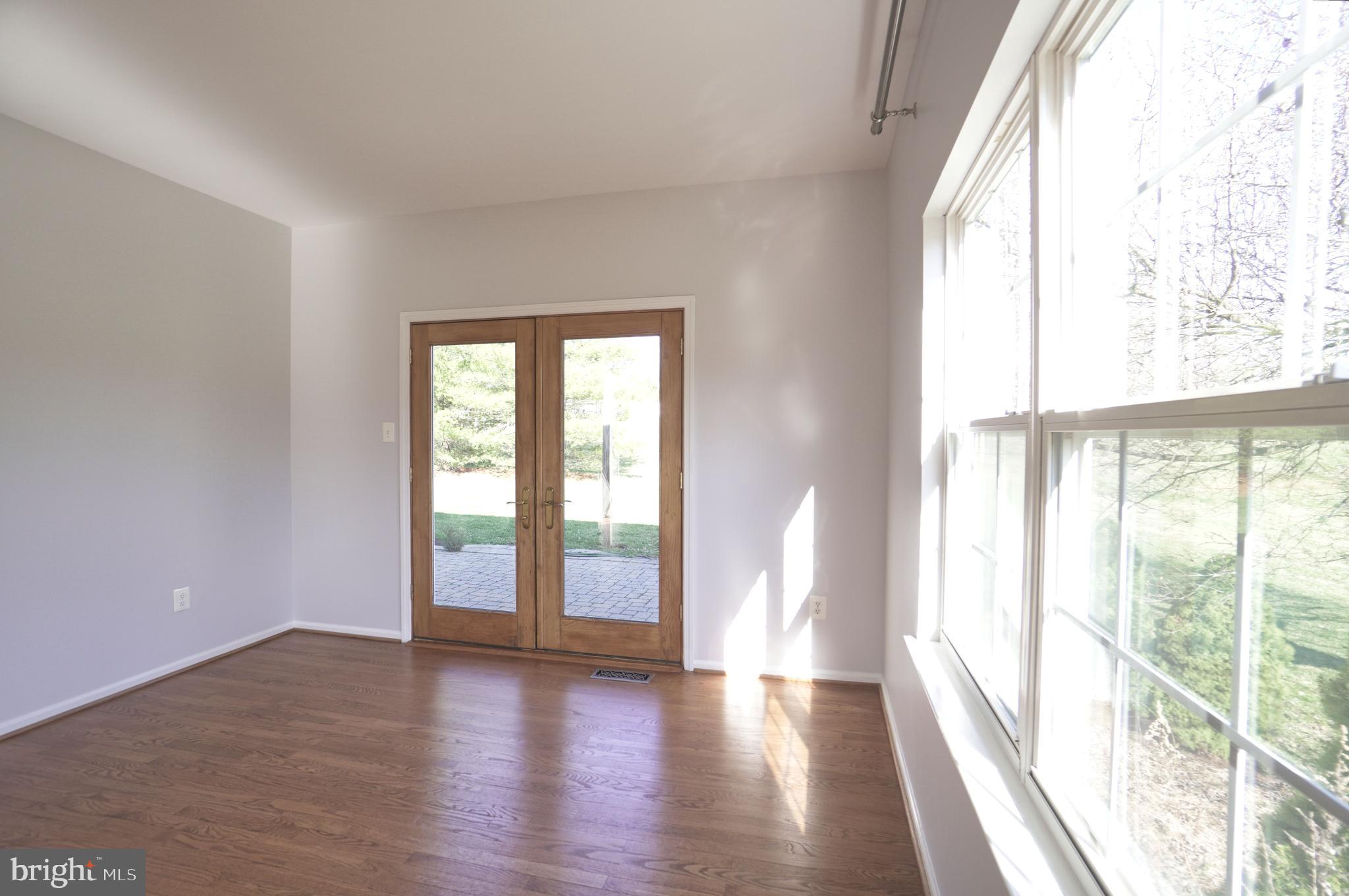 241 CREEKSIDE DRIVE