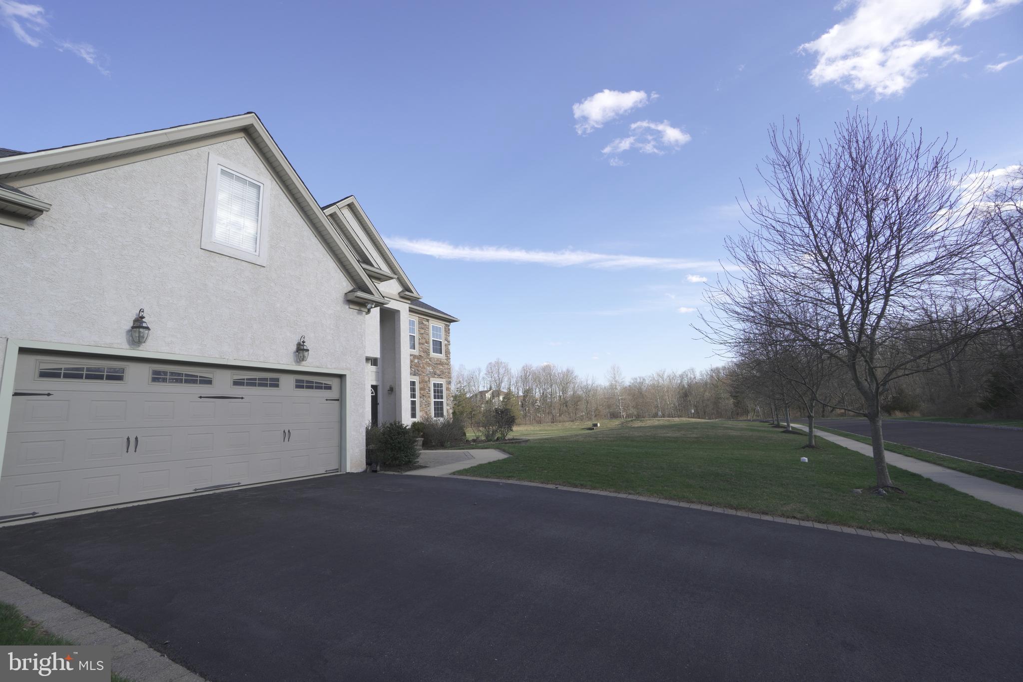 241 CREEKSIDE DRIVE