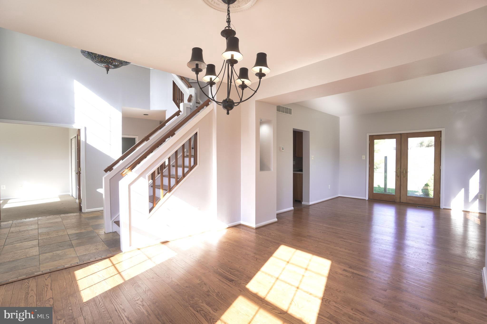 241 CREEKSIDE DRIVE