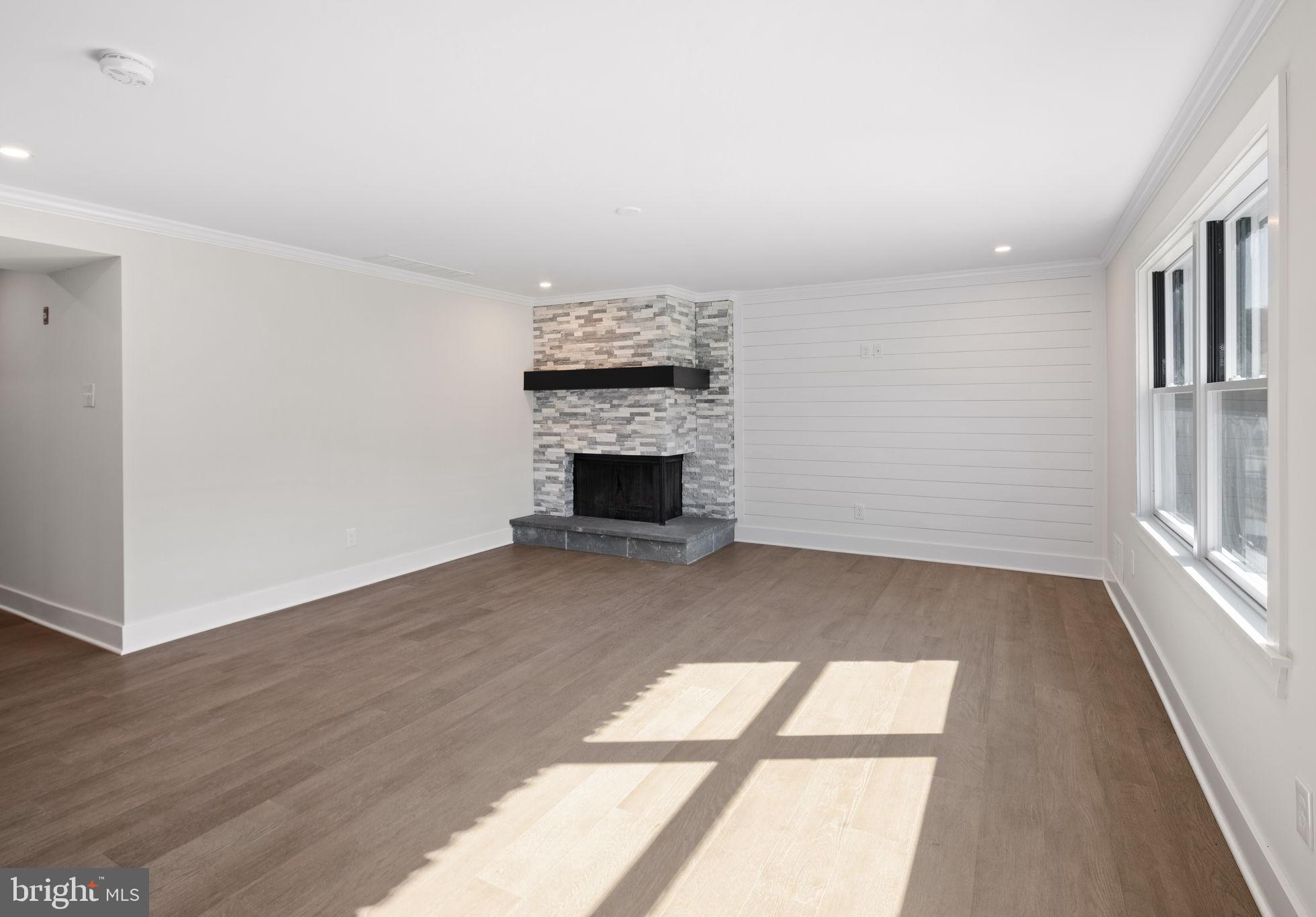 328 FRANCIS DRIVE