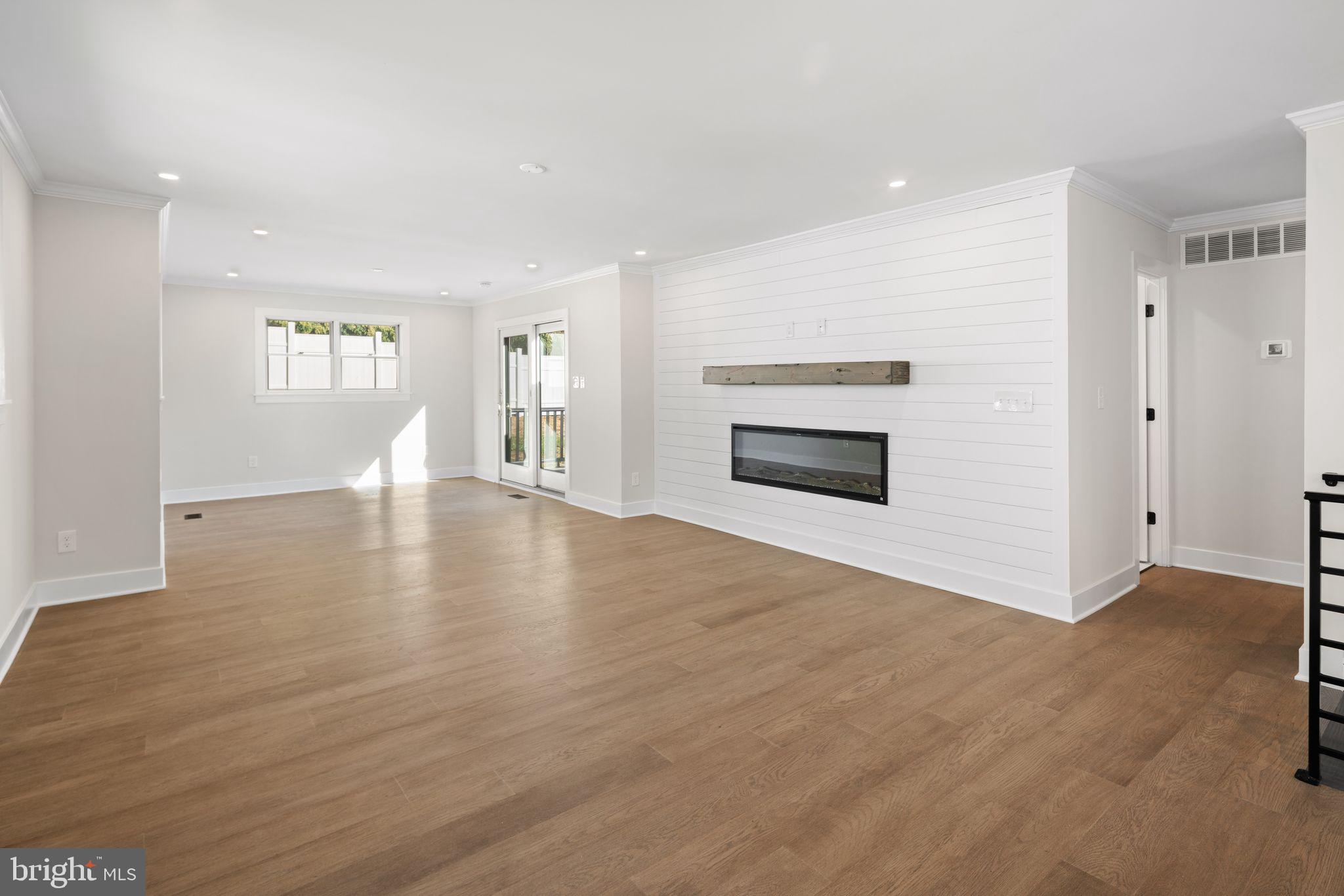328 FRANCIS DRIVE