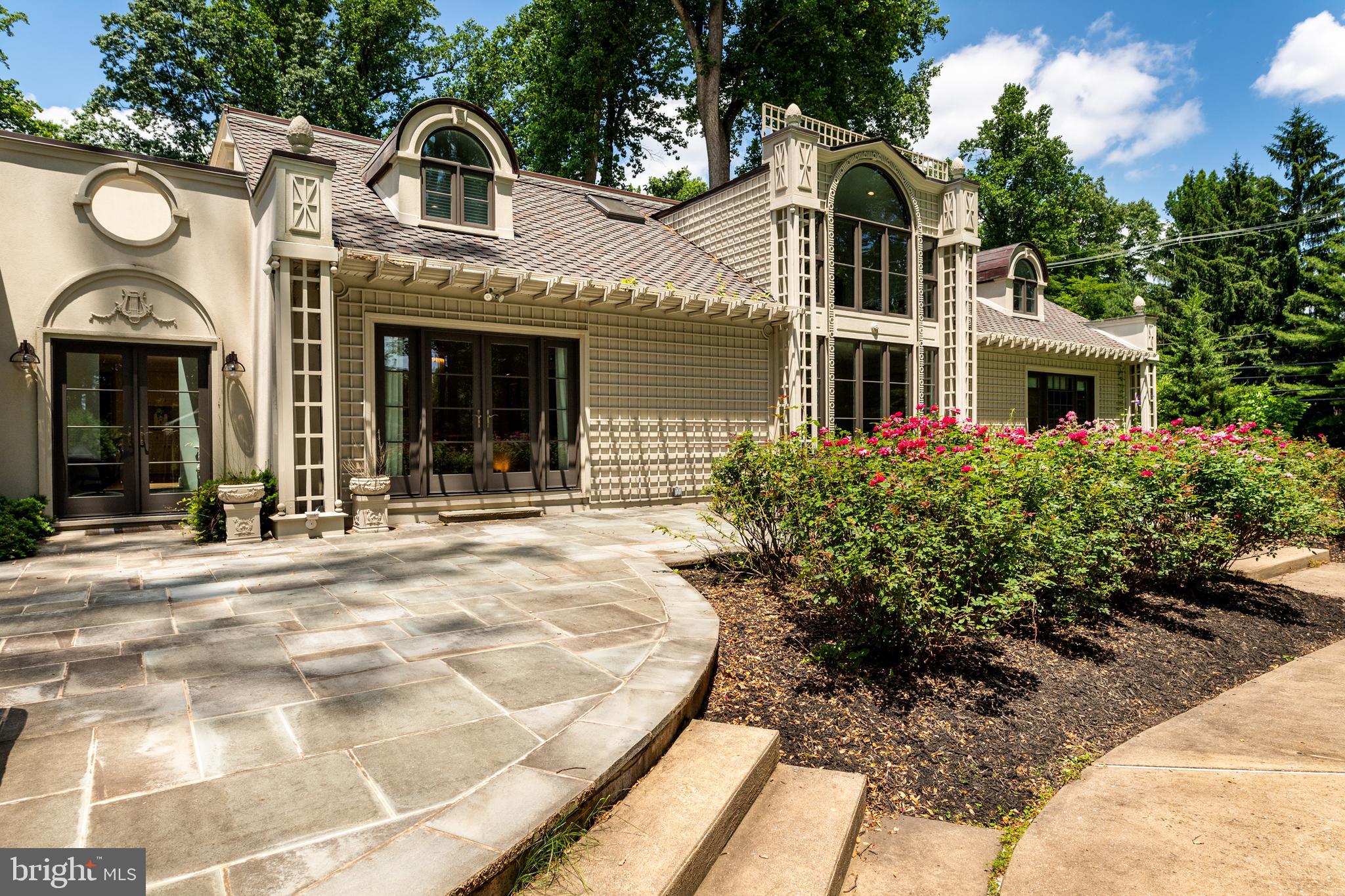 1200 RIDGEWOOD ROAD