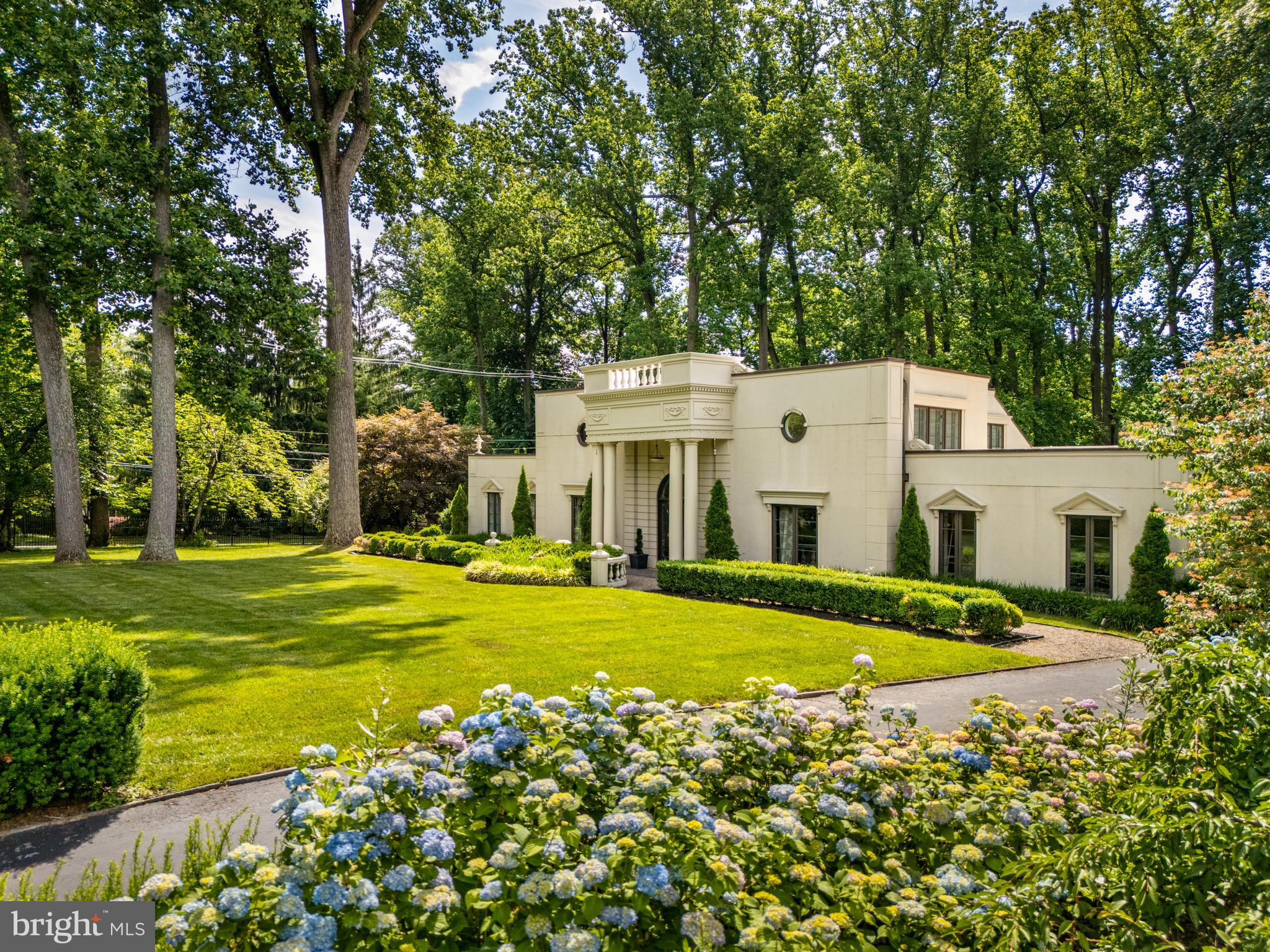 1200 RIDGEWOOD ROAD