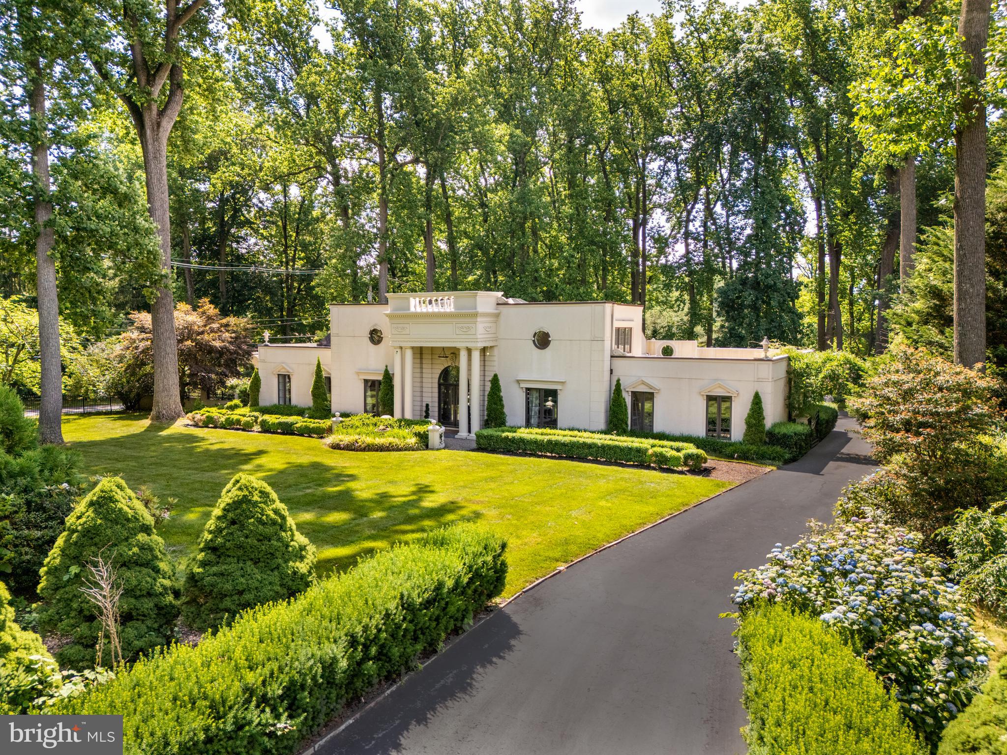 1200 RIDGEWOOD ROAD