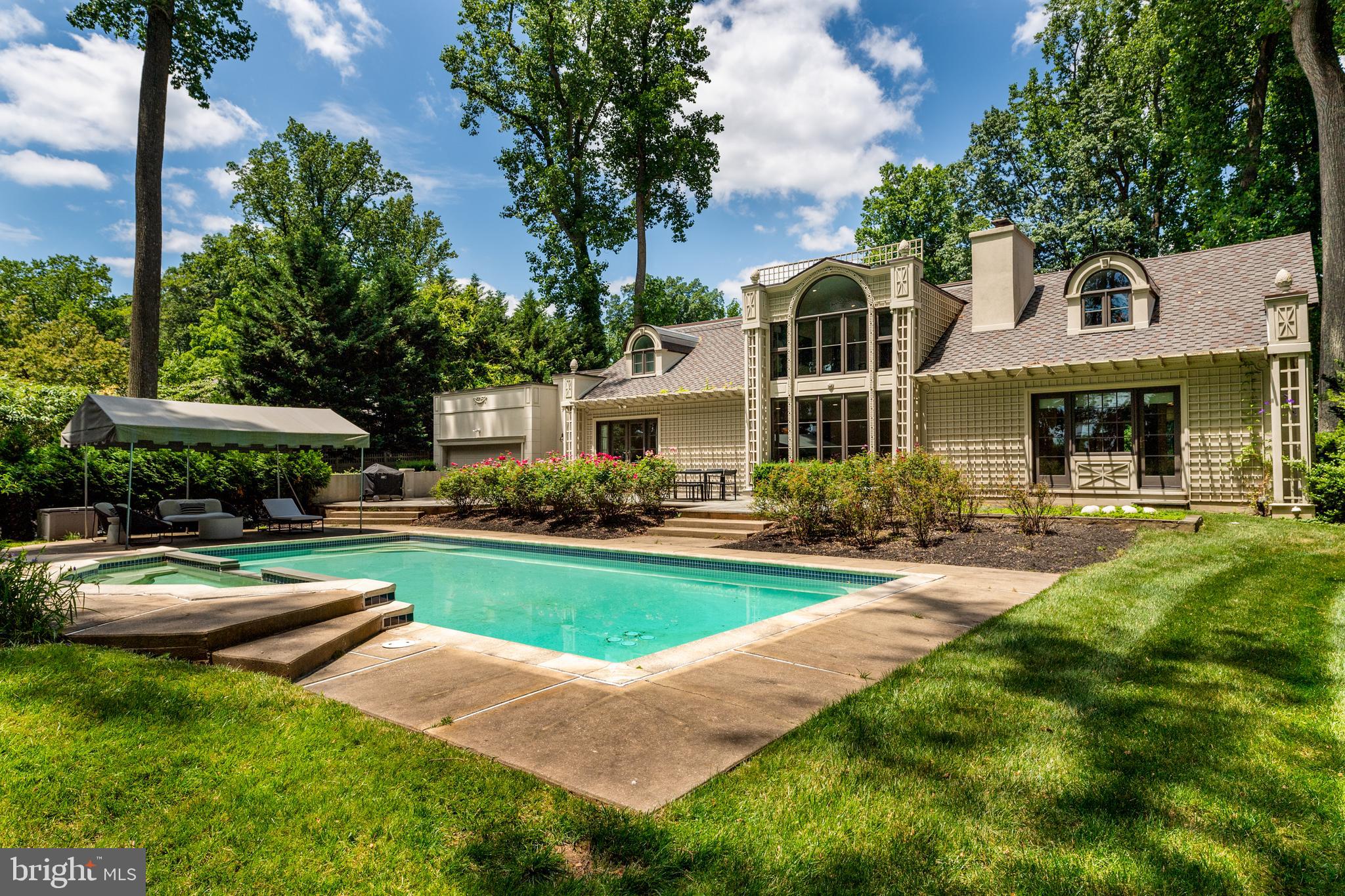 1200 RIDGEWOOD ROAD