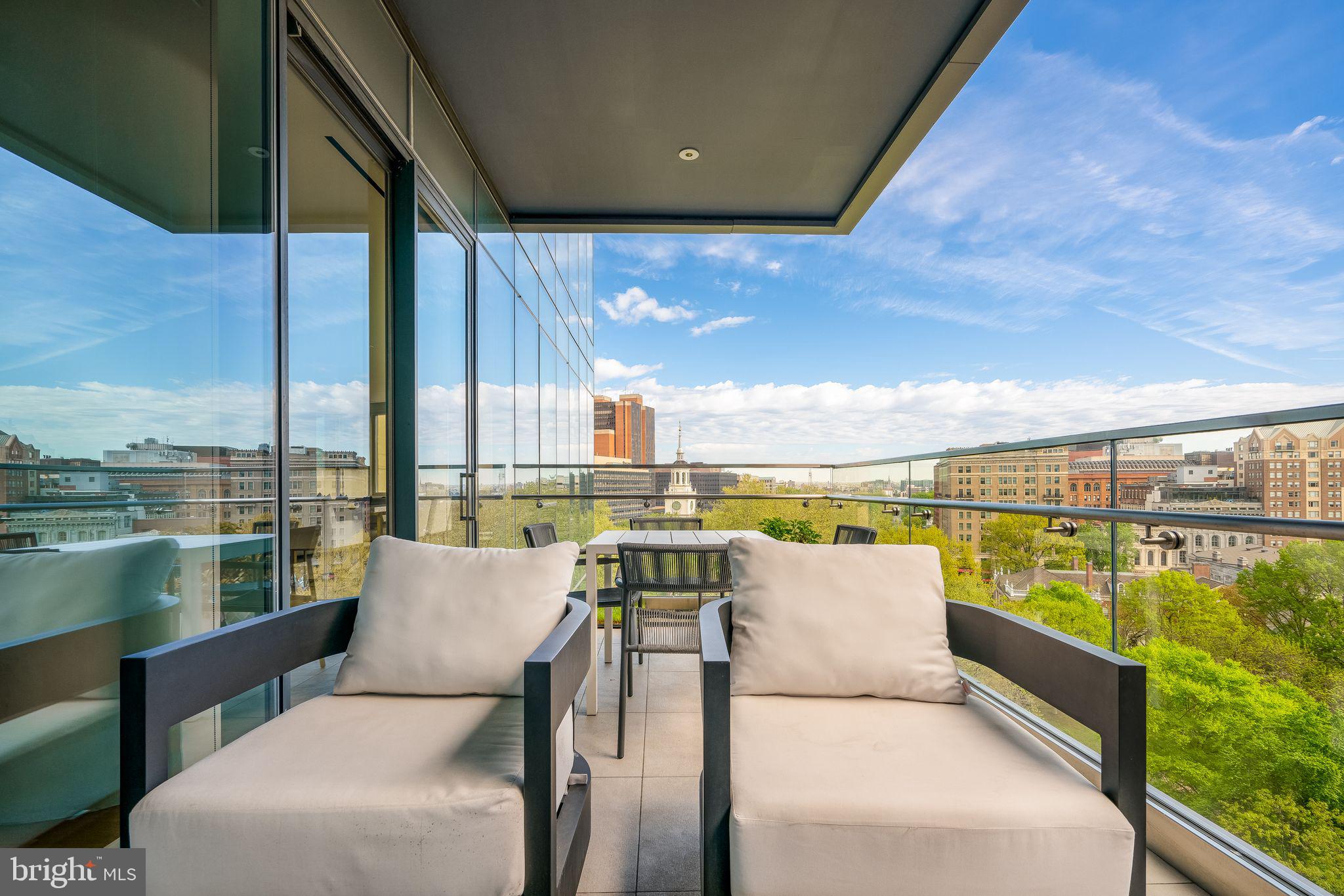 500 WALNUT STREET 1002