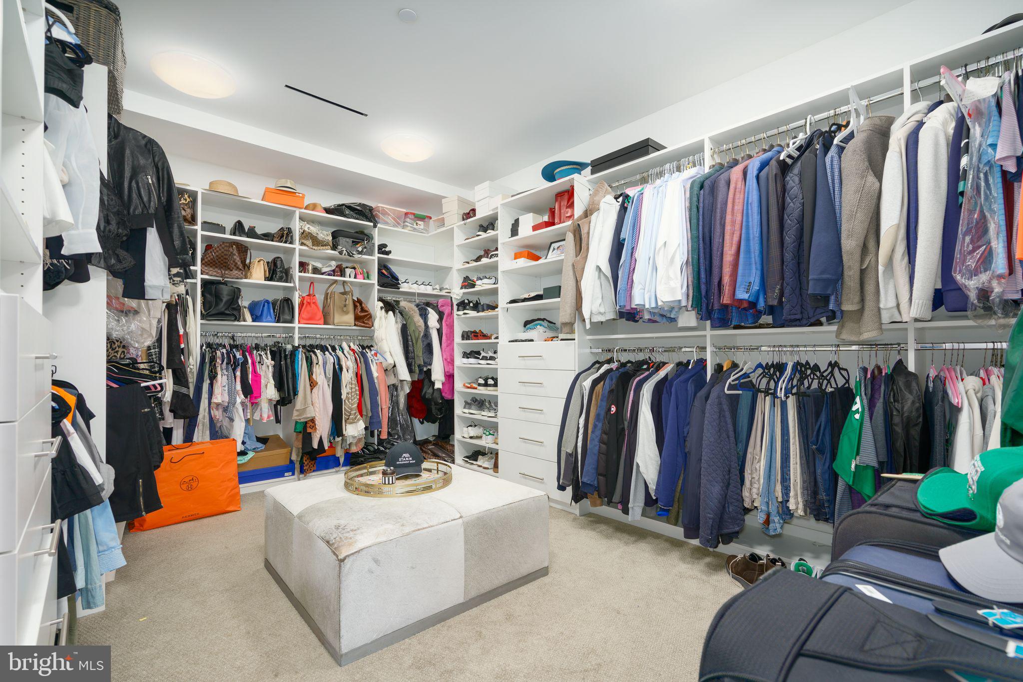 500 WALNUT STREET 1002