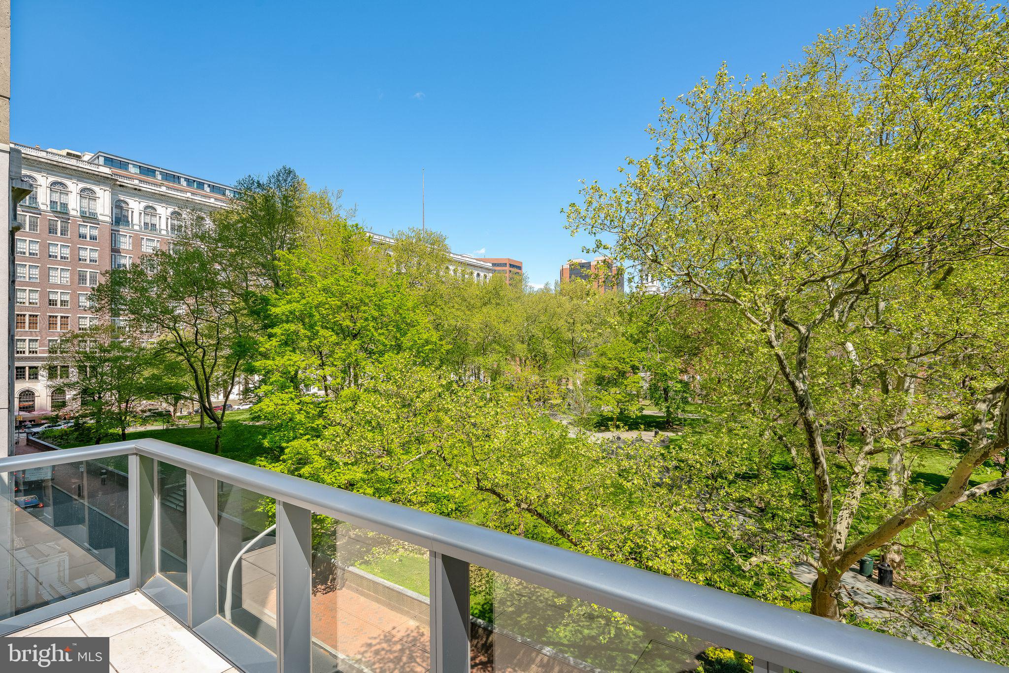 500 WALNUT STREET 1002