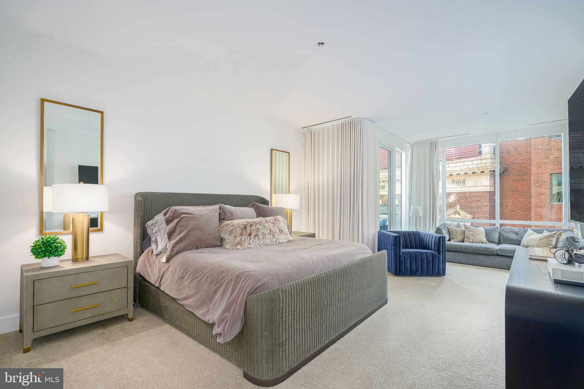 500 WALNUT STREET 1002