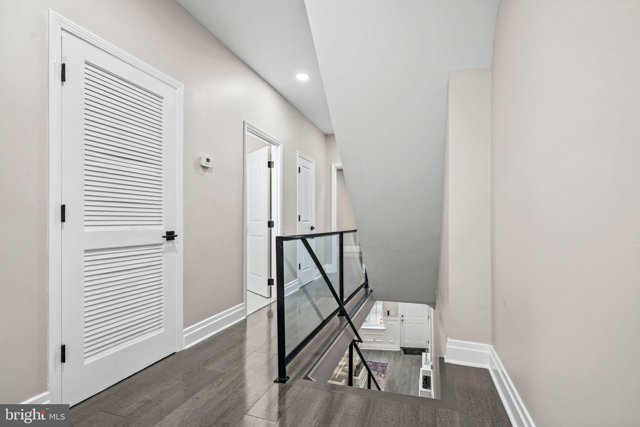 935 S 3RD STREET