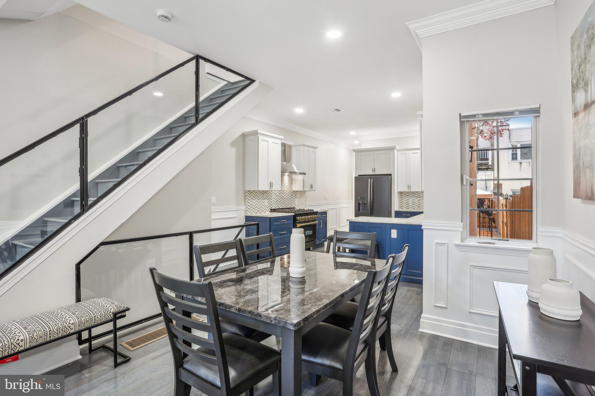 935 S 3RD STREET