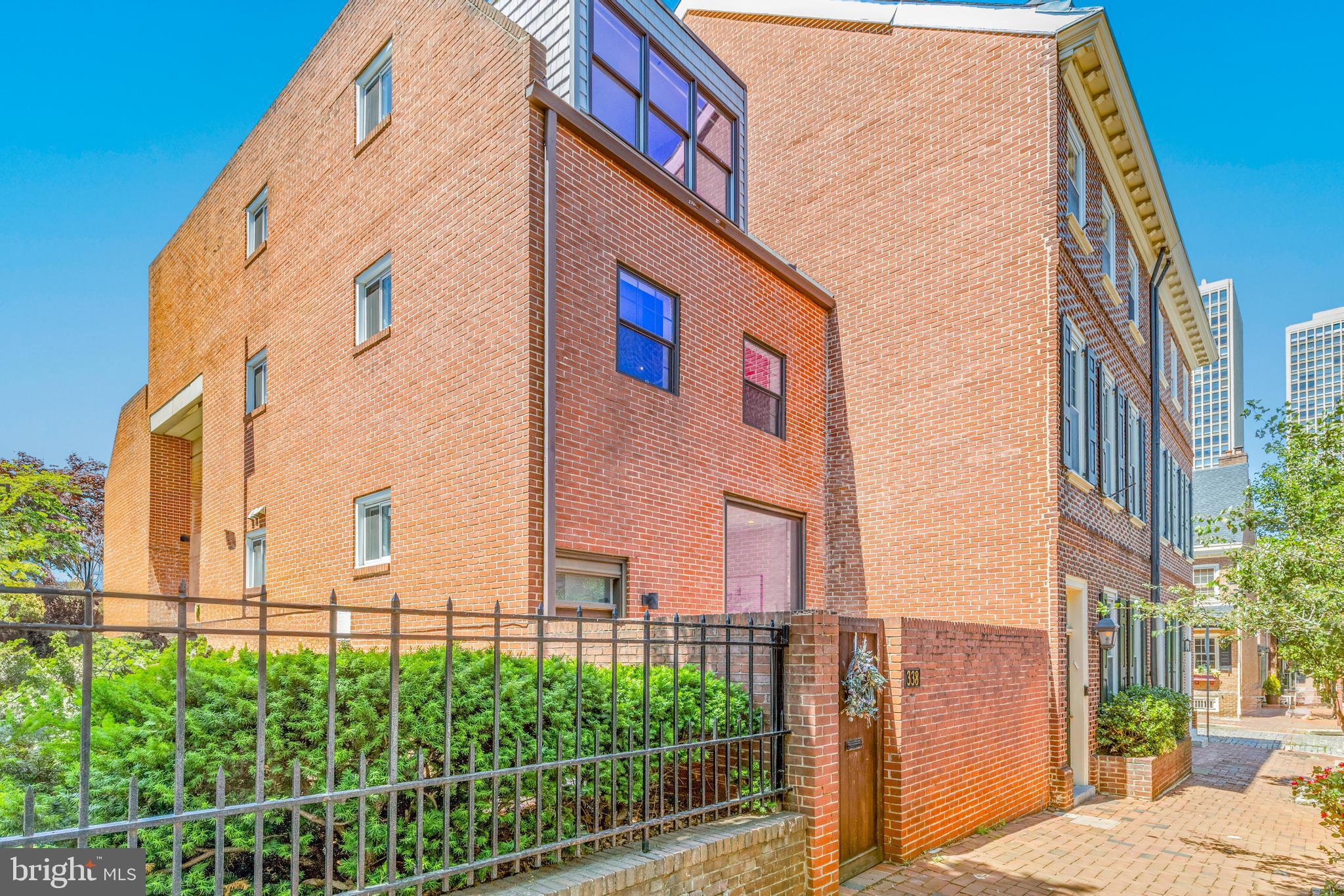 338 S 2ND STREET