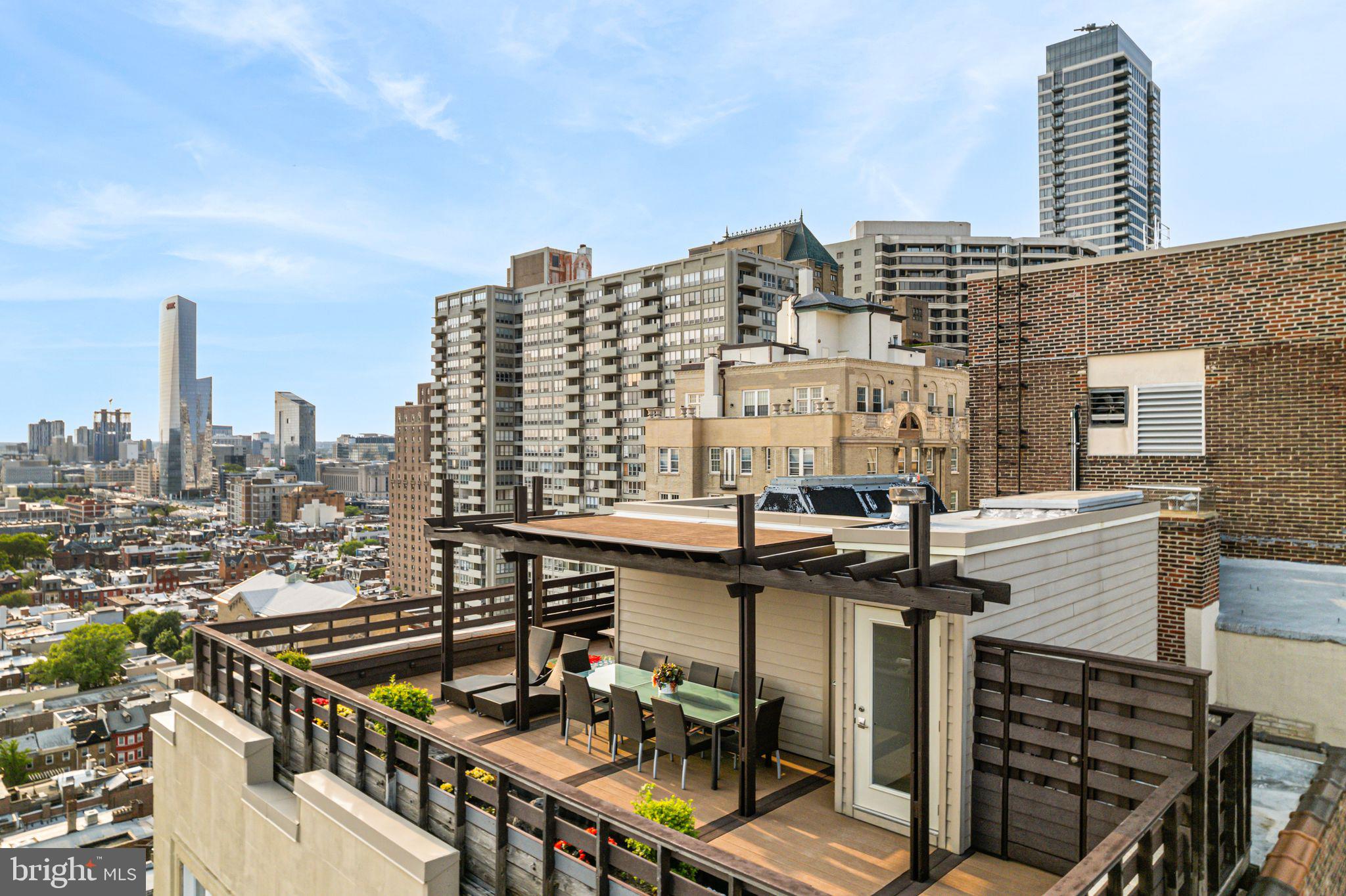 275 S 19TH STREET PENTHOUSE