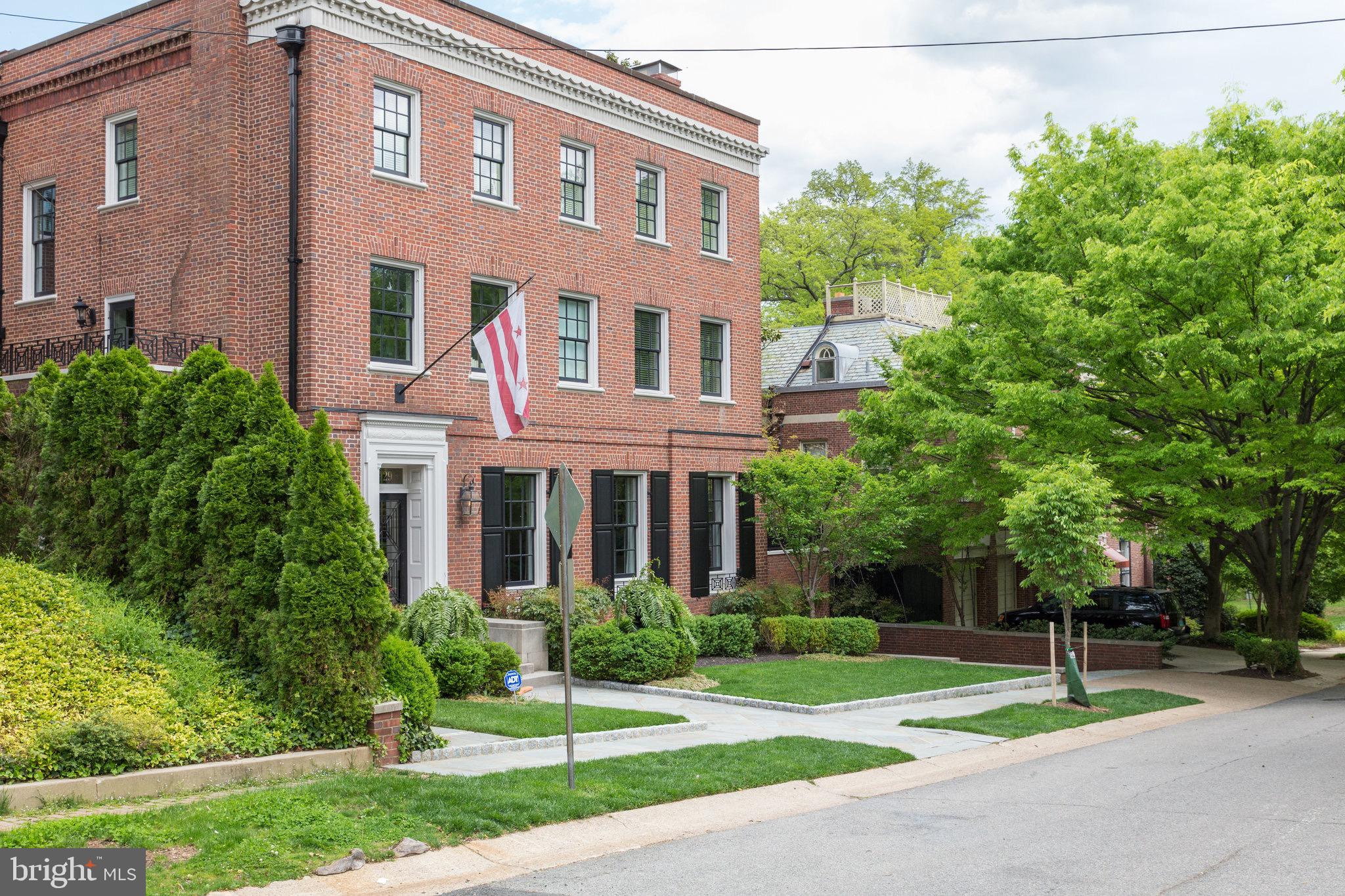 2755 Ordway St NW #201