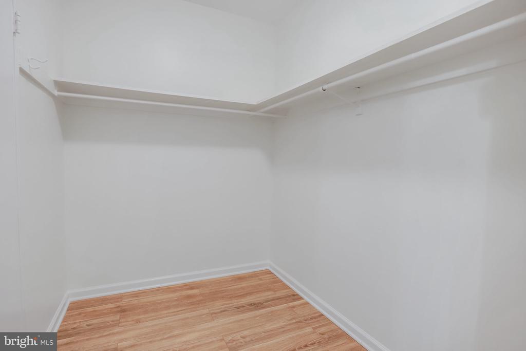 2755 Ordway St NW #201