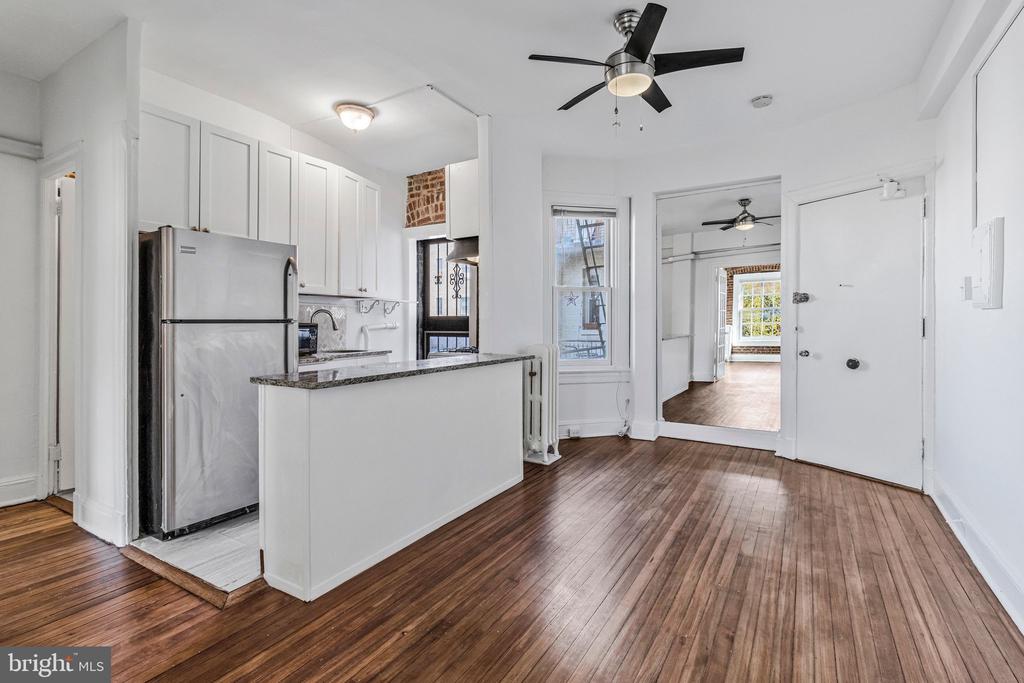 1705 P STREET NW 42