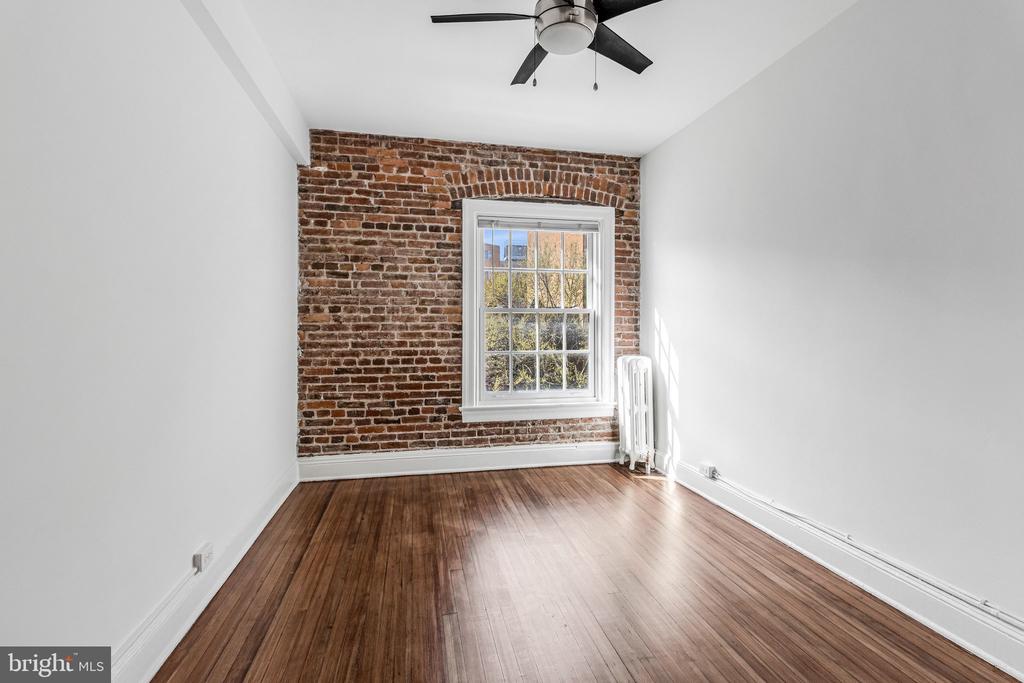 1705 P STREET NW 42