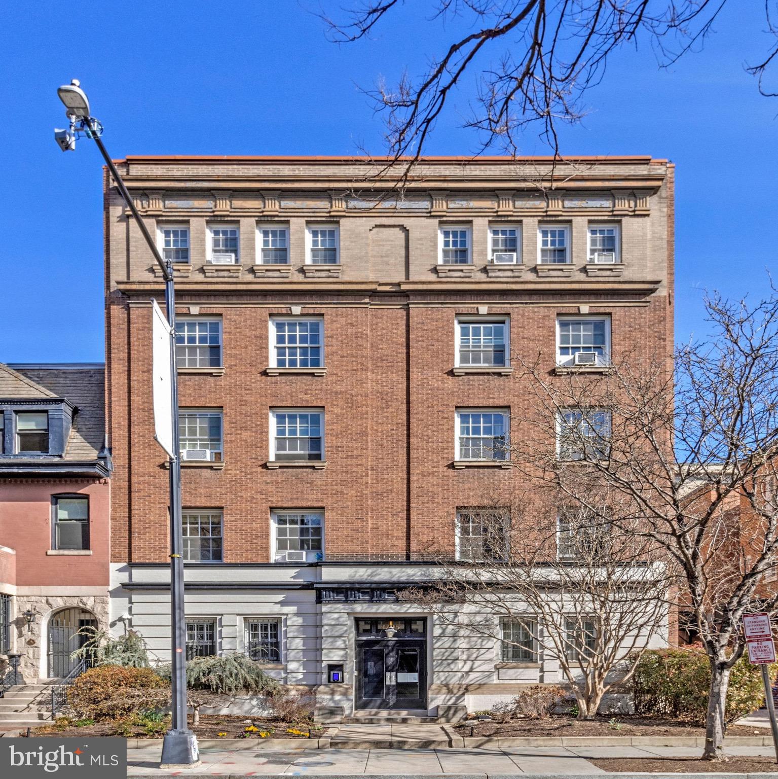 1705 P STREET NW 42