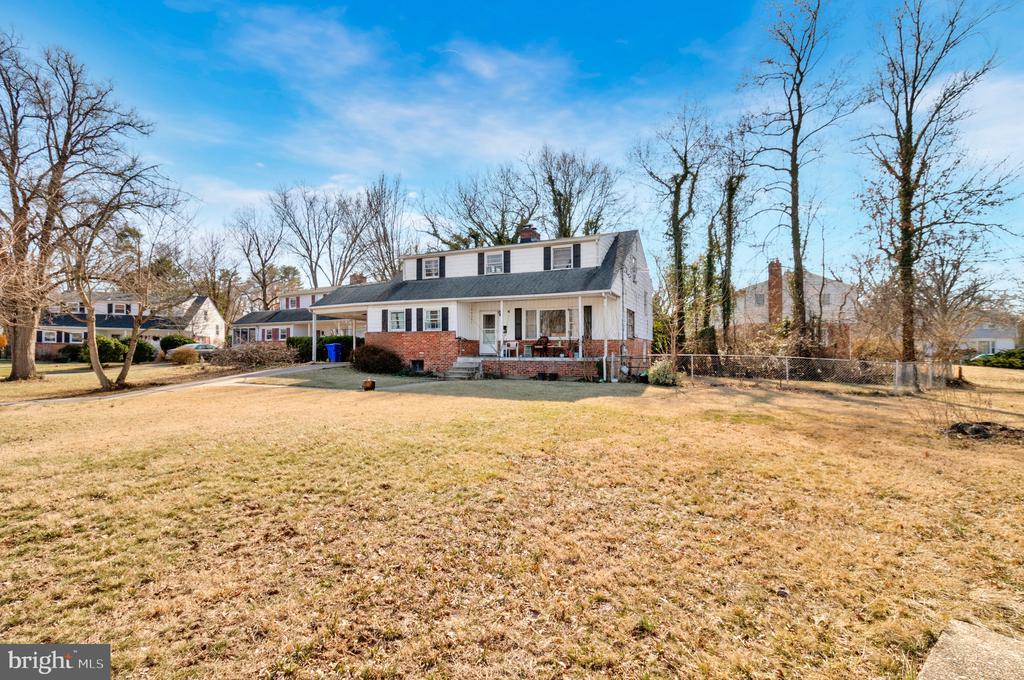 6226 Stoneham Ct
