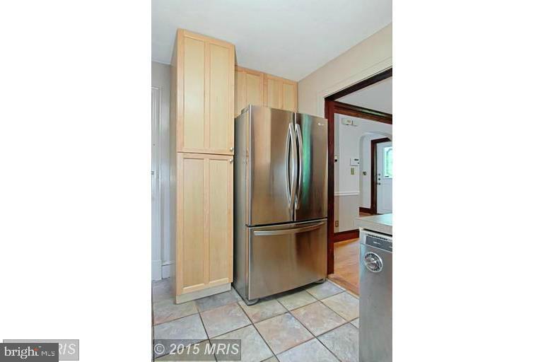 4623 5th Street S