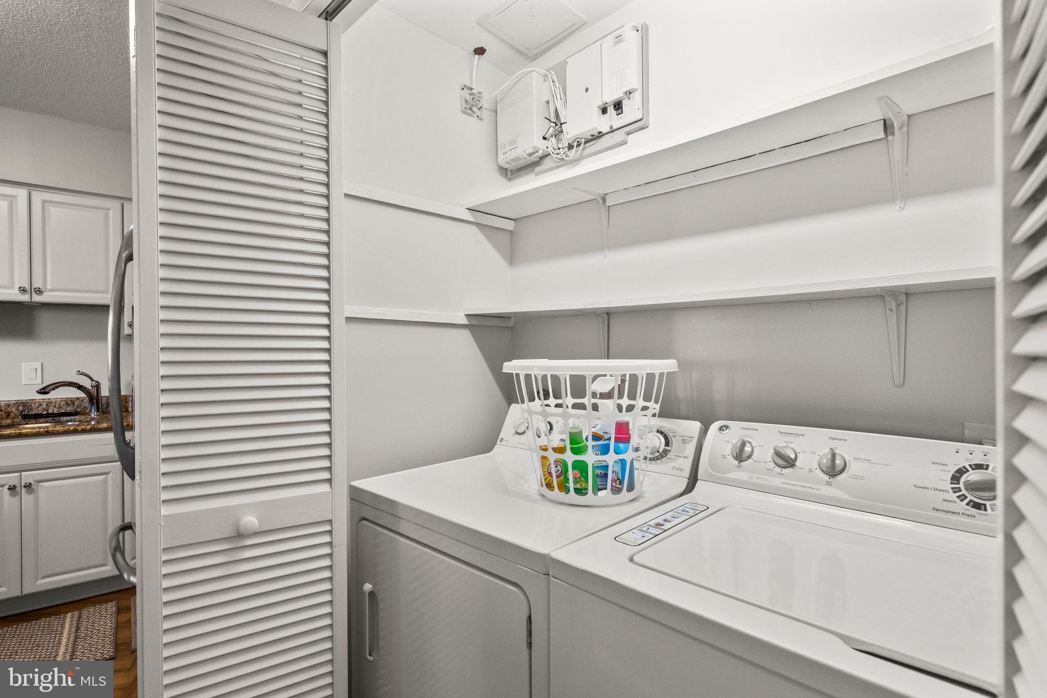 1805 Crystal Dr #613s